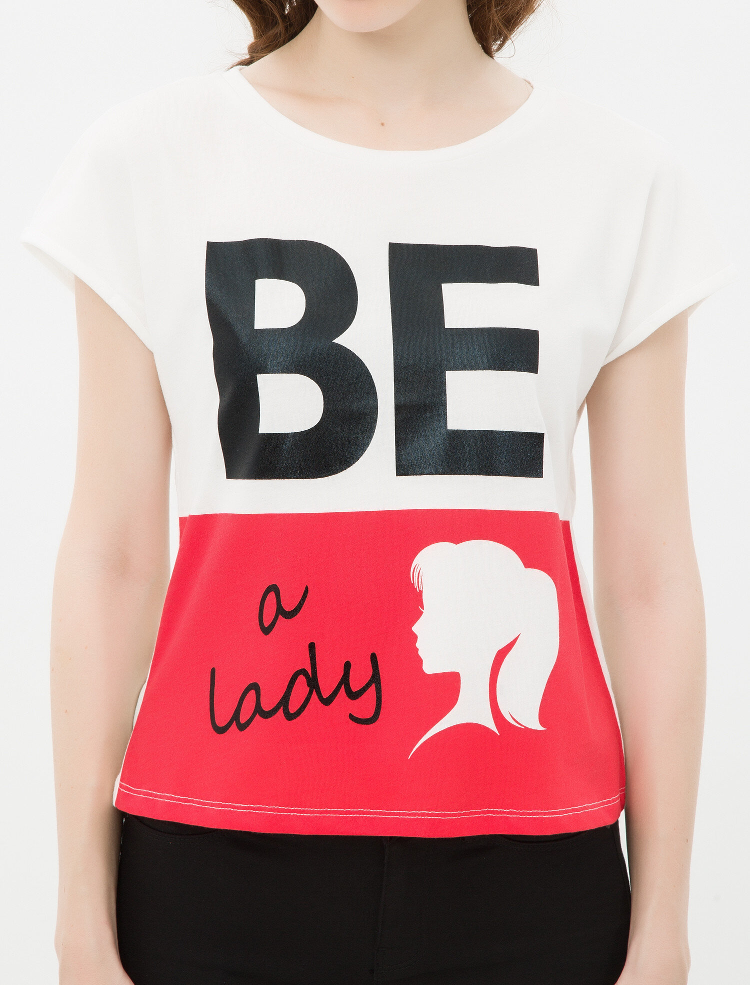   Yazılı Baskılı Tişört