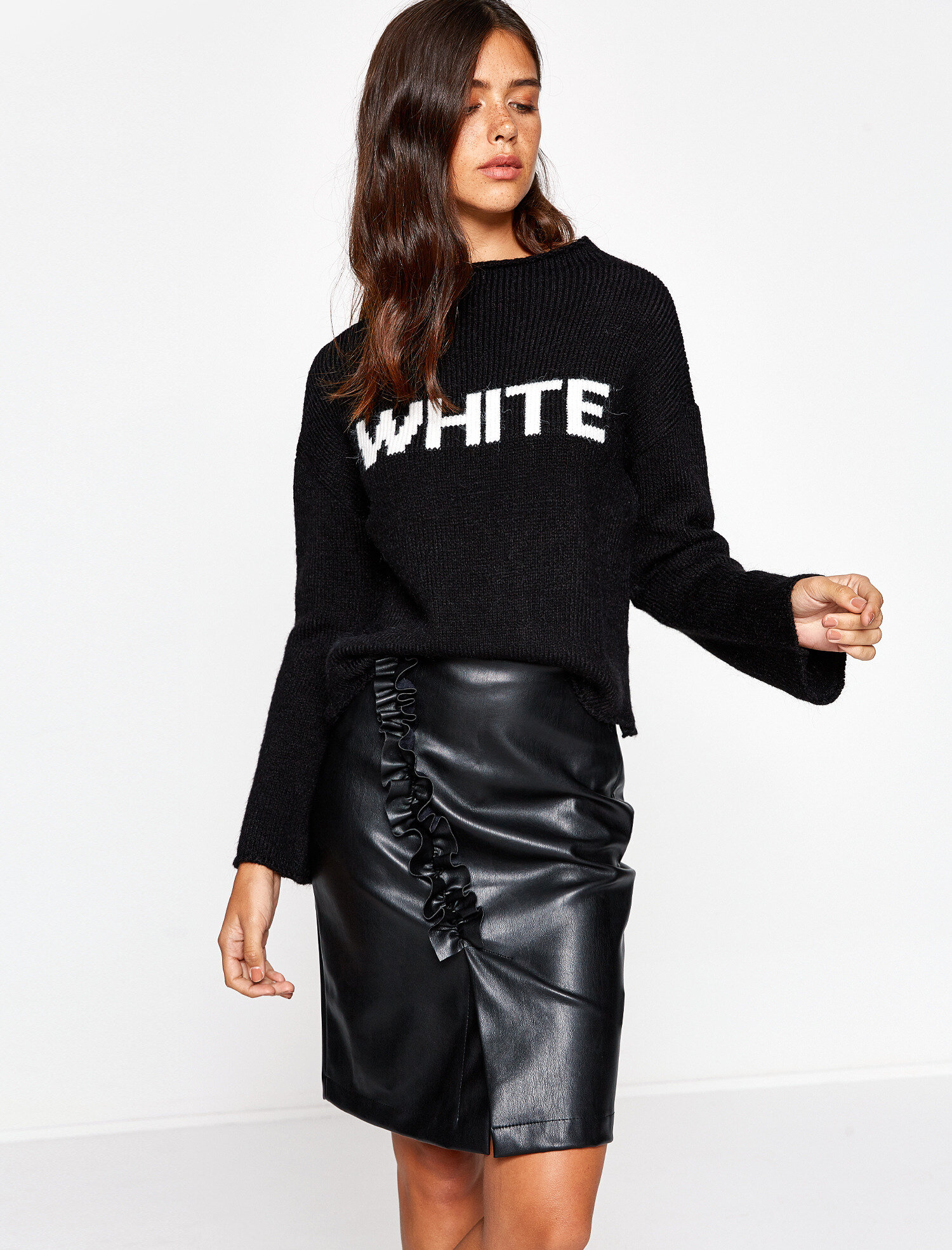   Yazılı Baskılı Triko Kazak