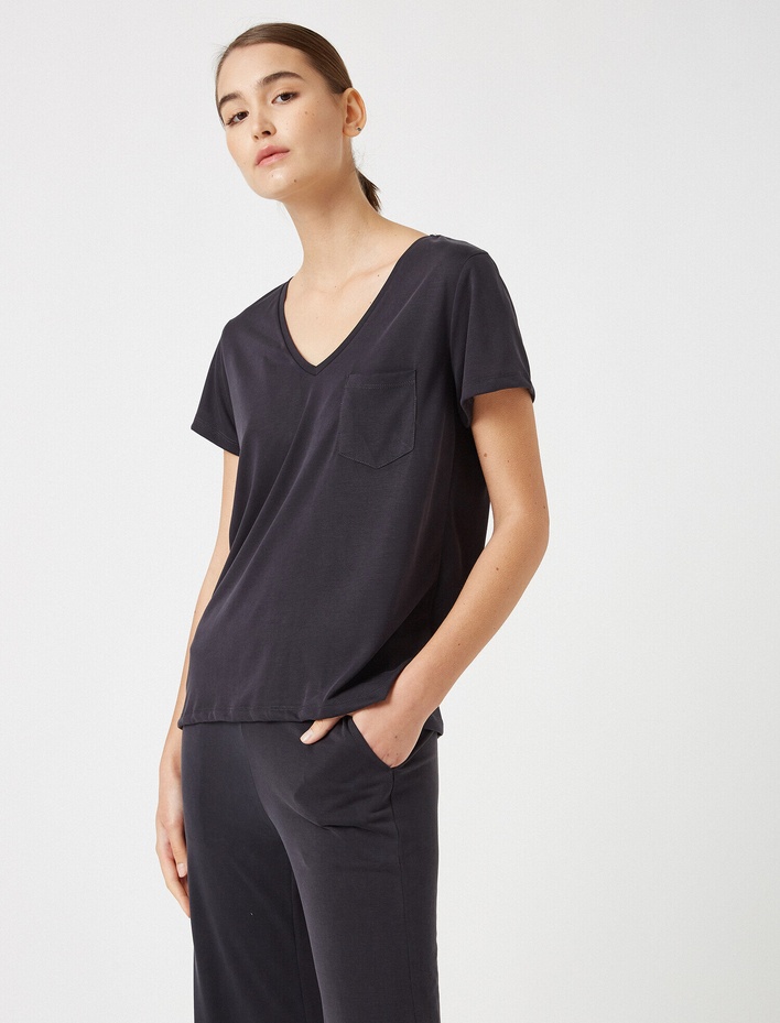  Kisa Kollu V Yaka Pijama Üstü