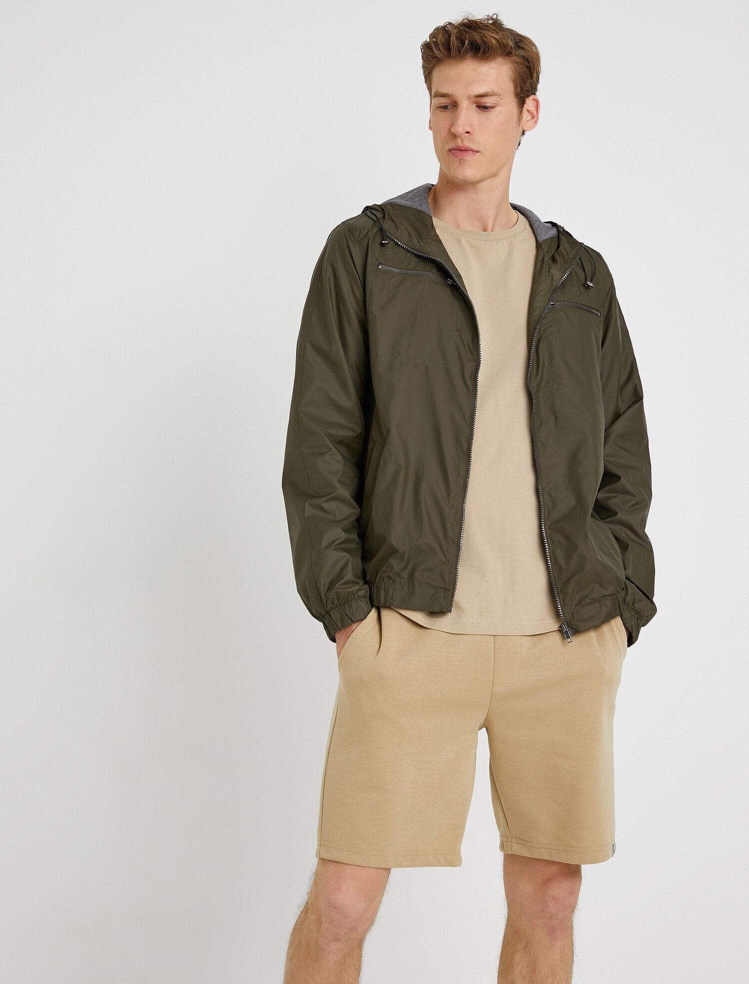 Kapüşonlu Mont Cepli Fermuarlı