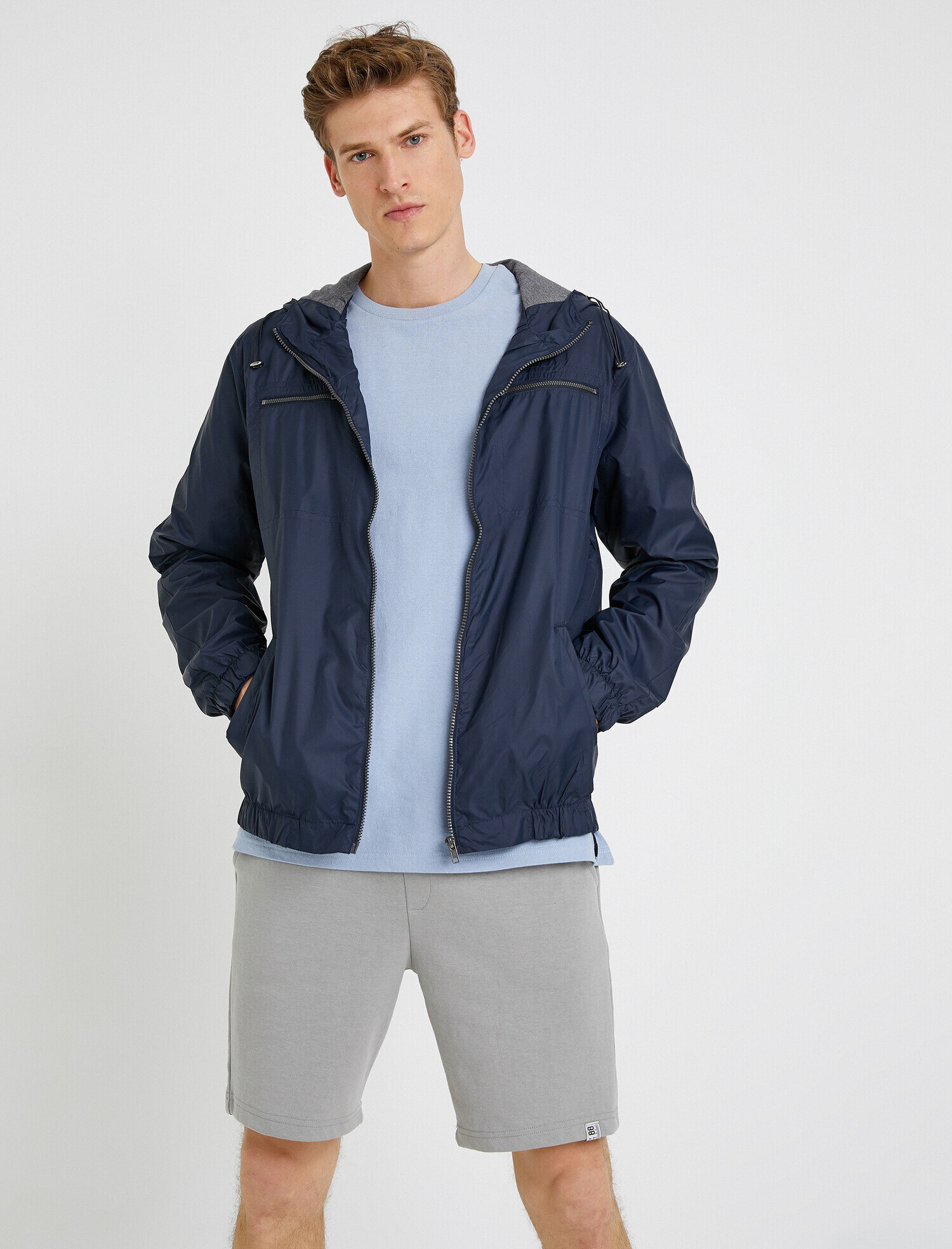   Kapüşonlu Mont Cepli Fermuarlı