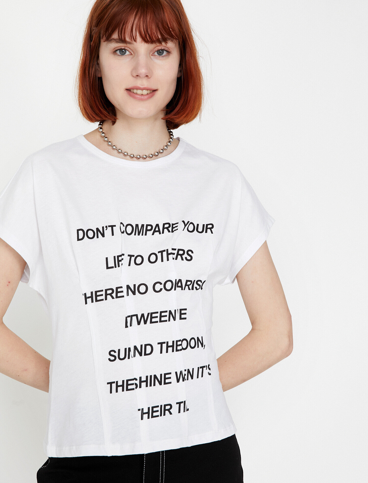   Yazılı Baskılı Tişört