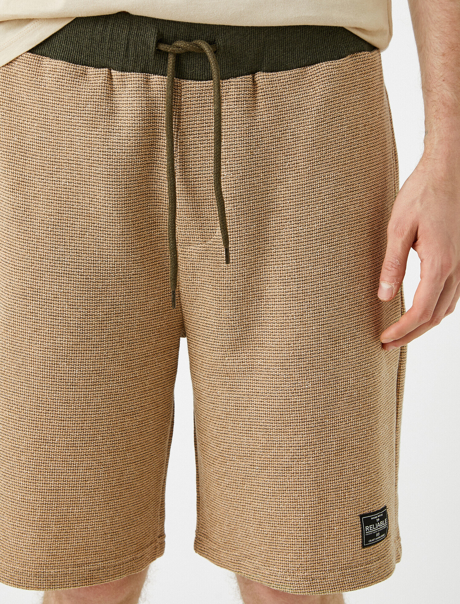   Basic Pamuklu Bermuda Şort