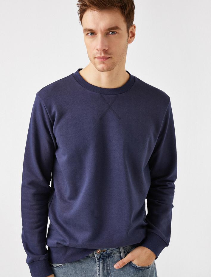  Pamuklu Basic Bisiklet Yaka Uzun Kollu Sweatshirt