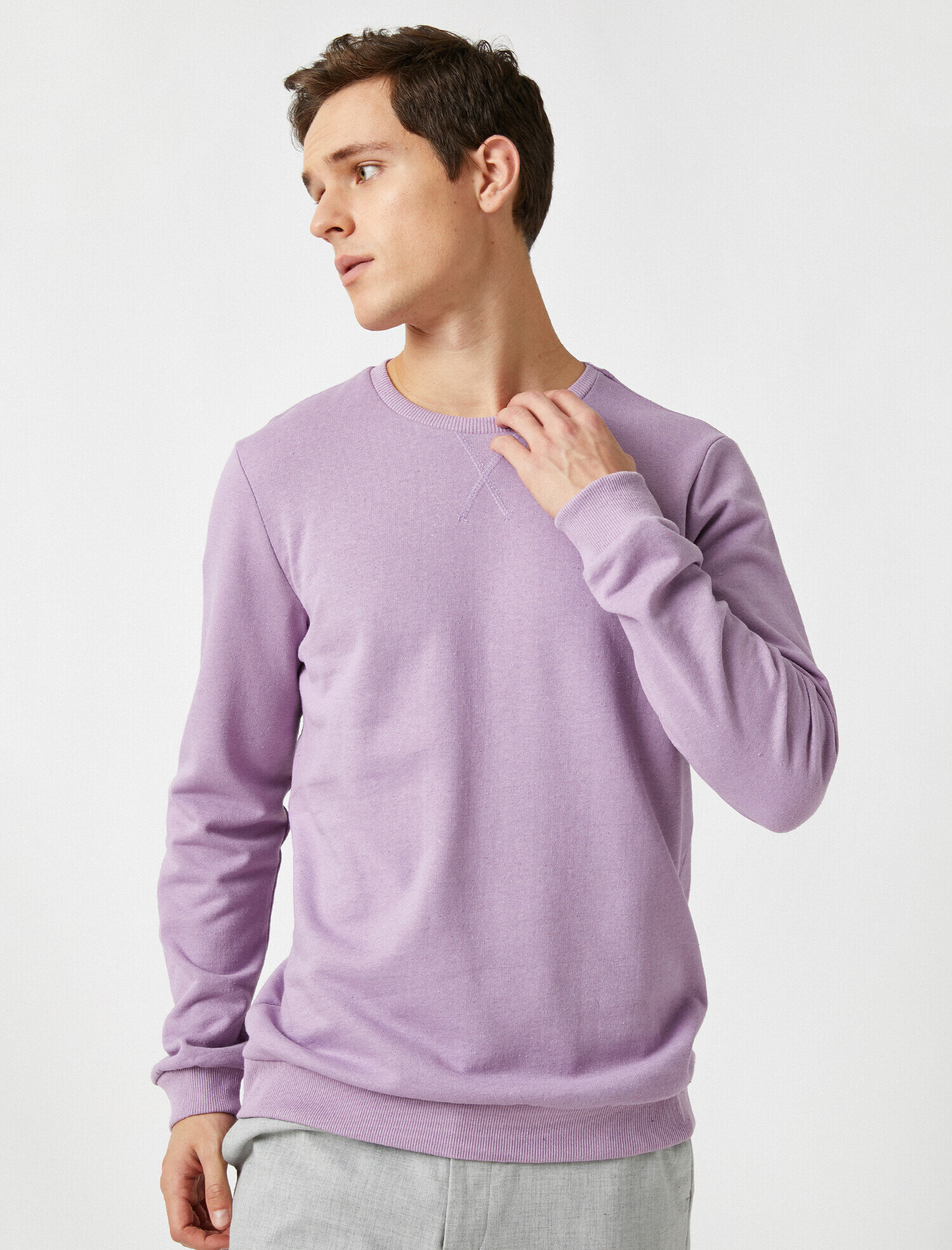   Bisiklet Yaka Basic Sweatshirt