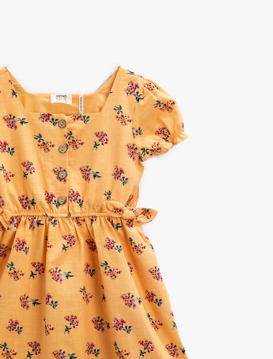  Kız Çocuk Çiçekli Yazlık Elbise Bağlama Detaylı Kare Yaka Kısa Kollu Pamuklu
