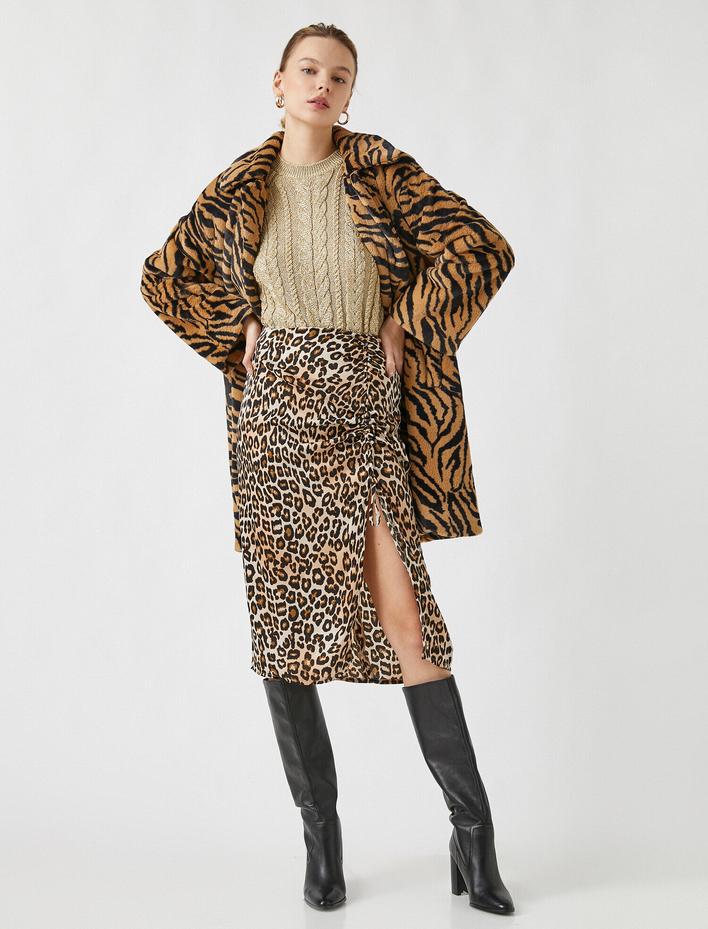  Zebra Desenli Suni Kürk Kaban