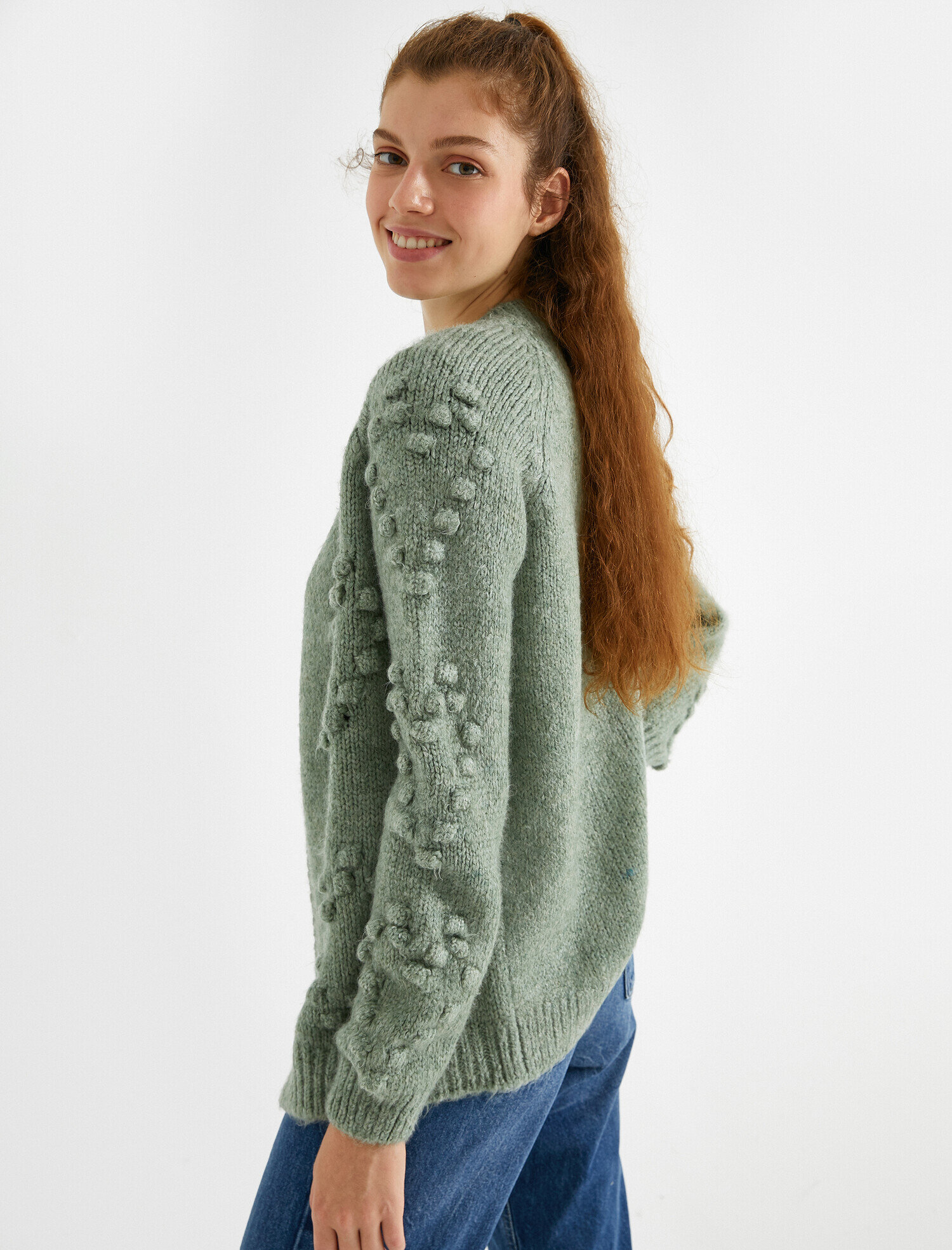   Kalp İşlemeli Hırka