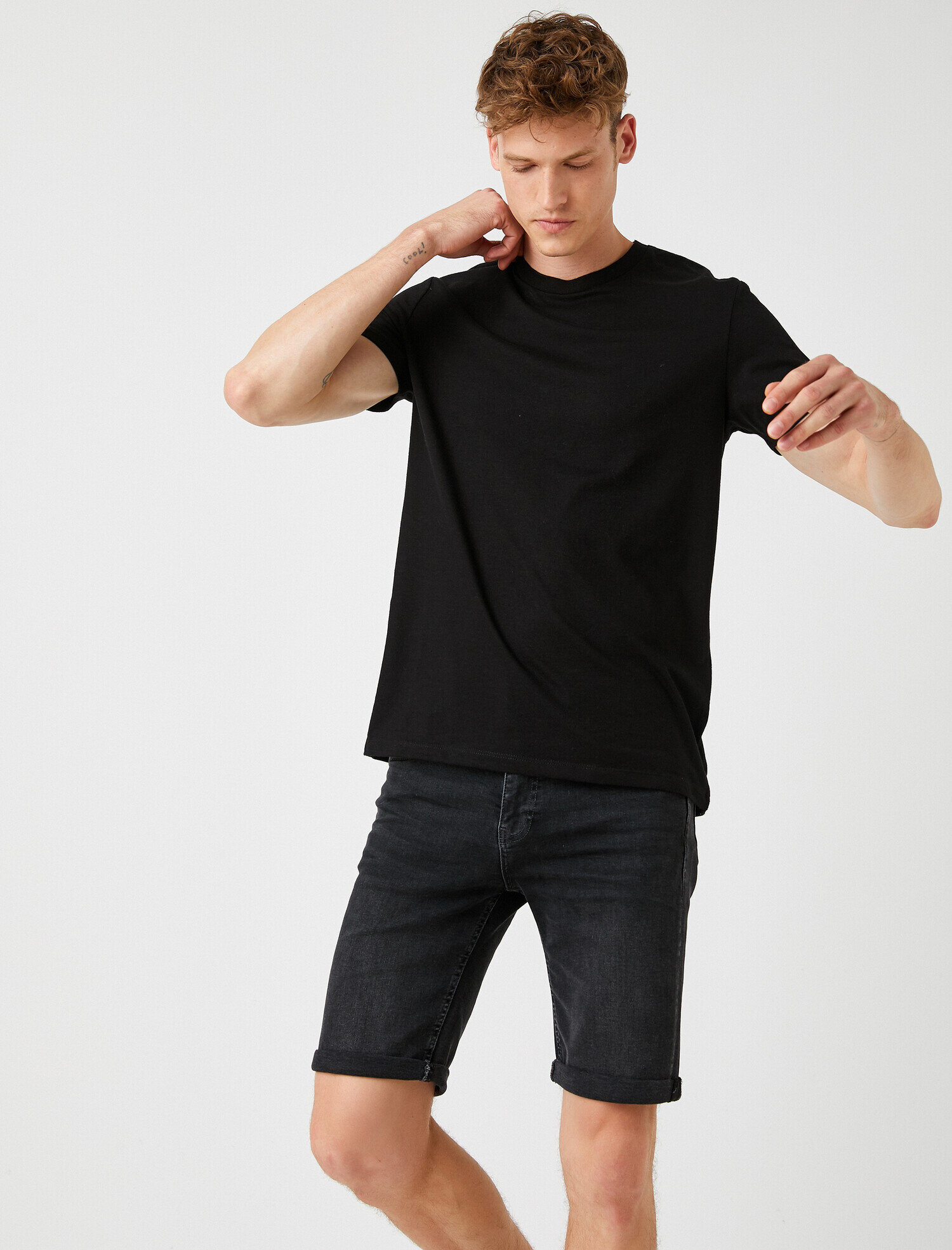   Bisiklet Yaka Tişört Pamuklu