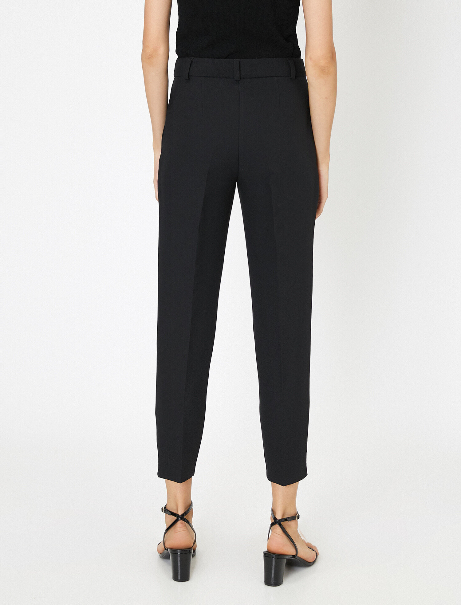   Cep Detaylı Pantolon