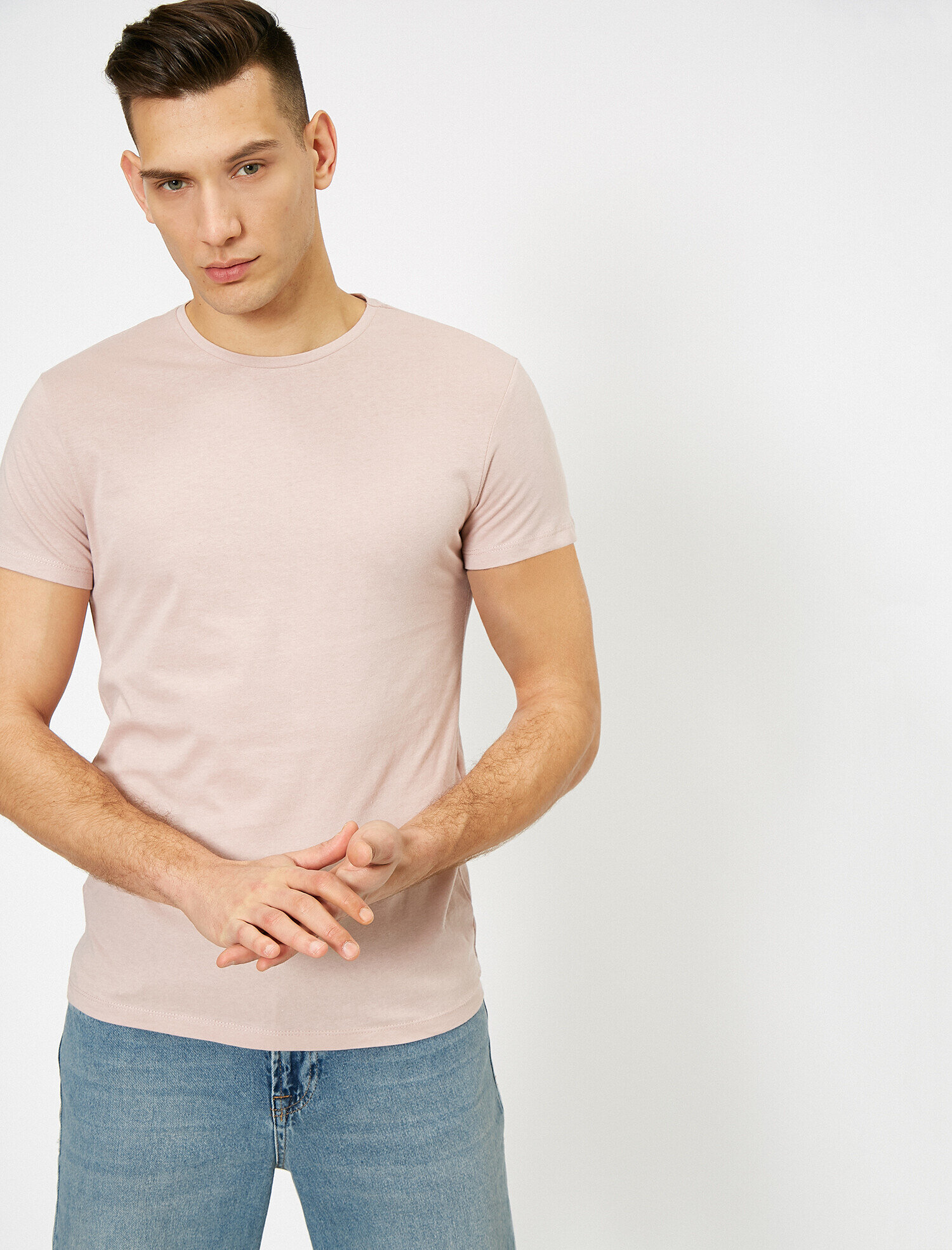   Bisiklet Yaka Pamuklu Dar Kesim Basic Tişört