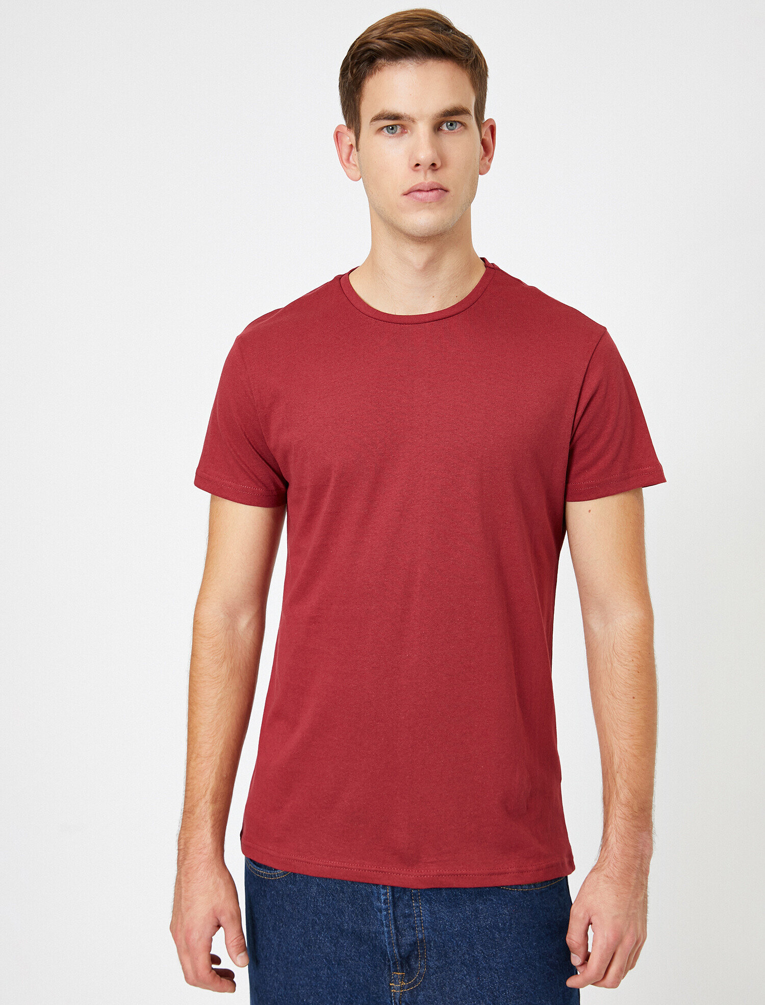 Bisiklet Yaka Pamuklu Dar Kesim Basic Tişört