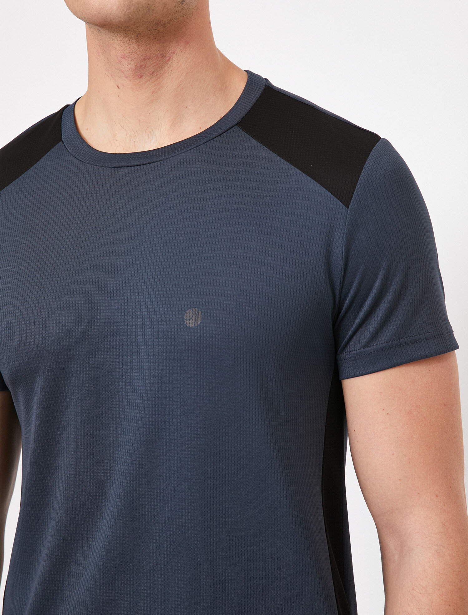 Bisiklet Yaka T-Shirt