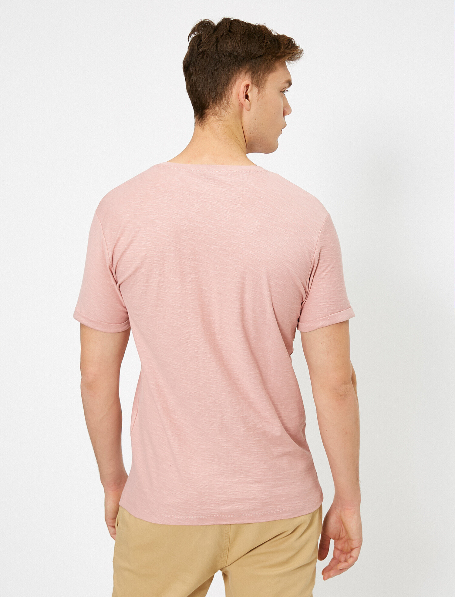   Bisiklet Yaka Cep Detaylı Flamlı Kumaş Dar Kesim Basic Tişört