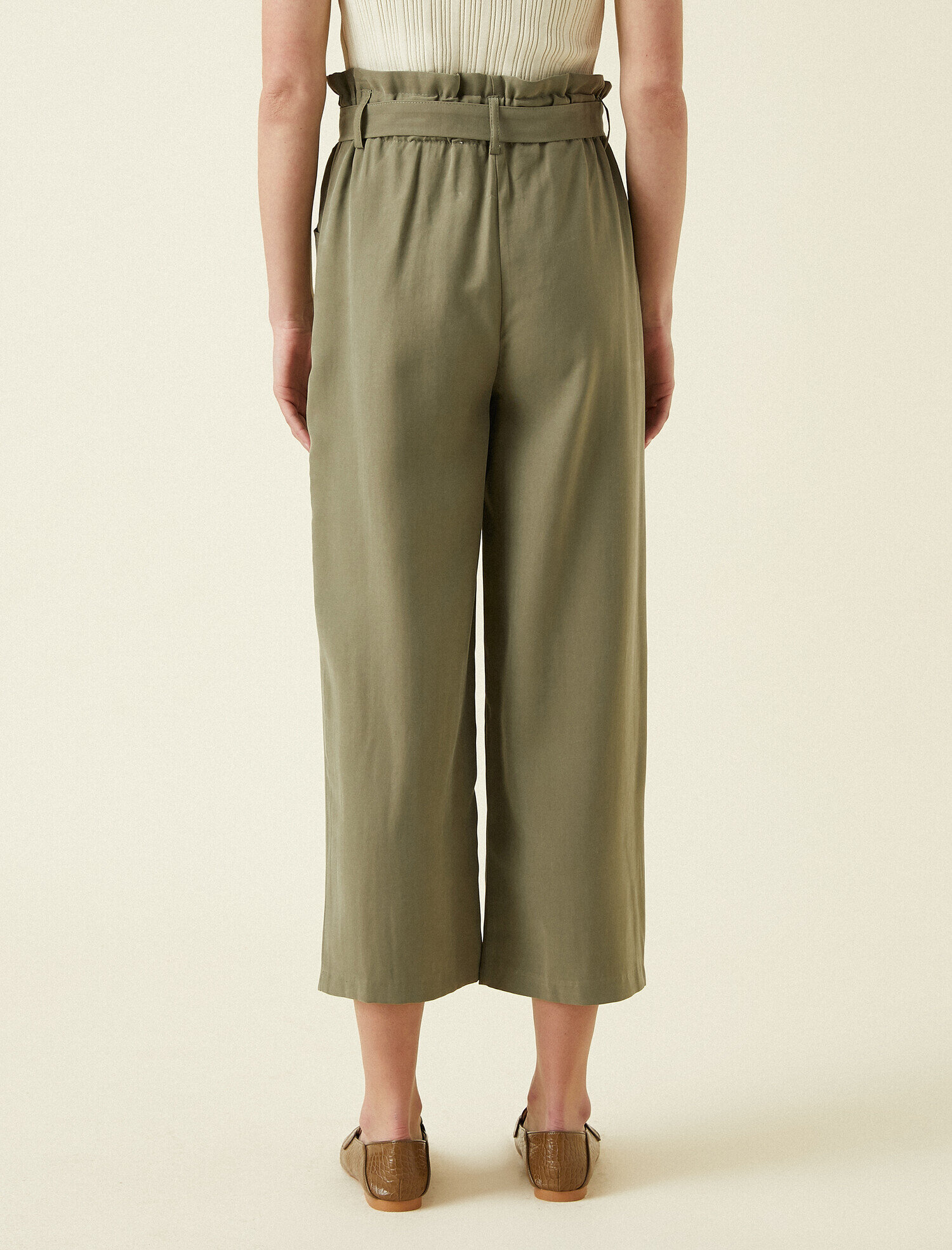   Kemerli Pantolon Geniş Paça