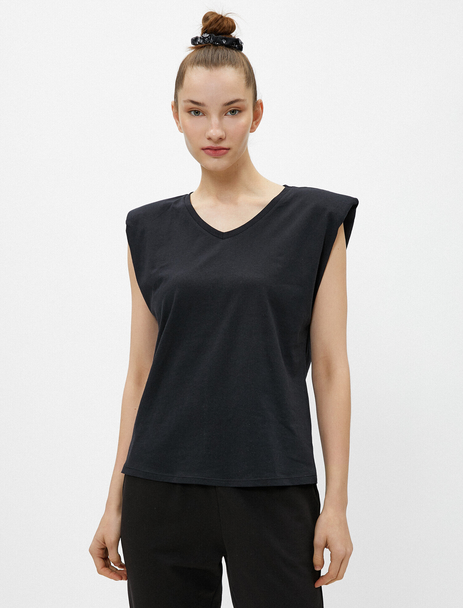   Vatkalı Tişört Kolsuz V Yaka Pamuklu