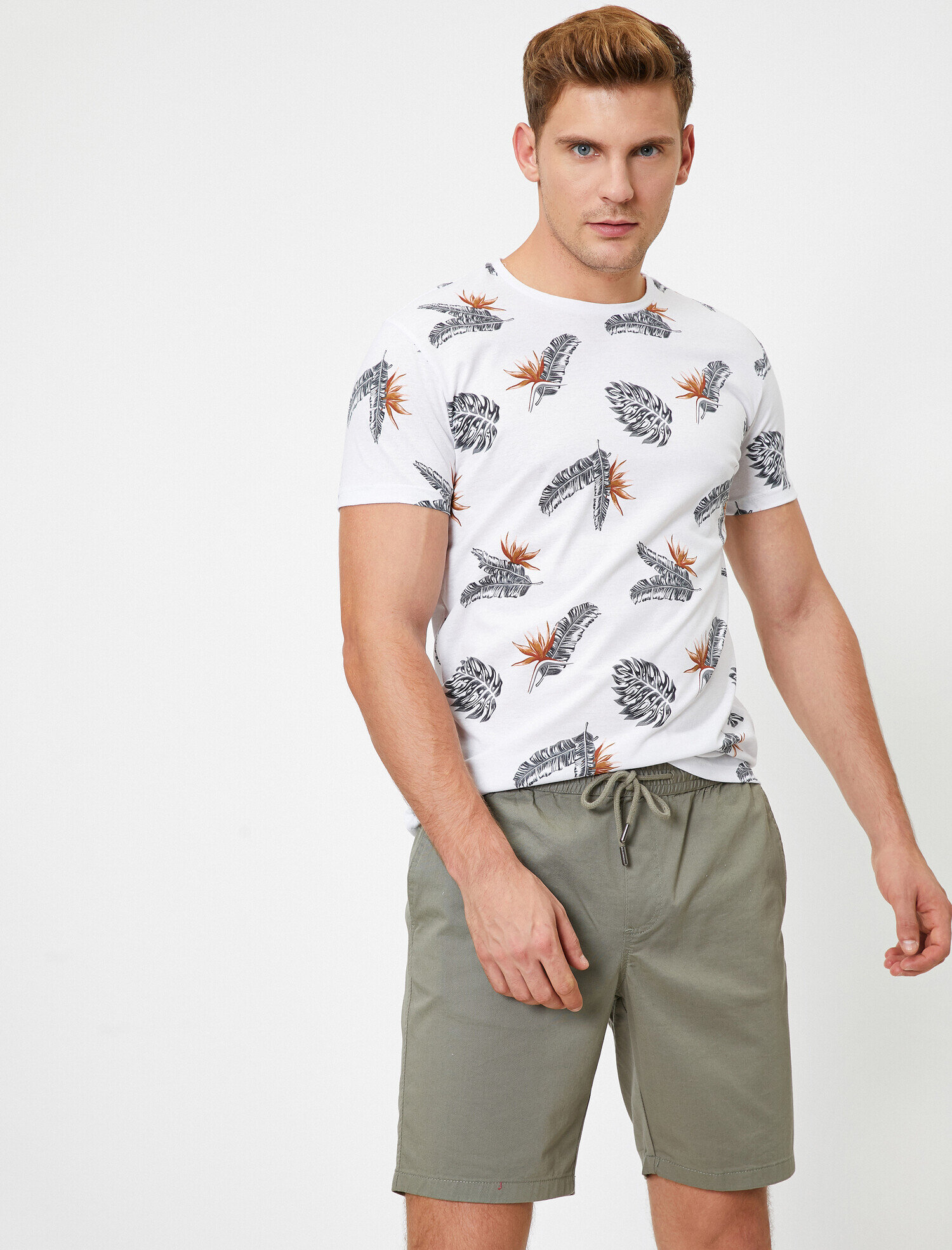   Beli Bağlamalı Şort