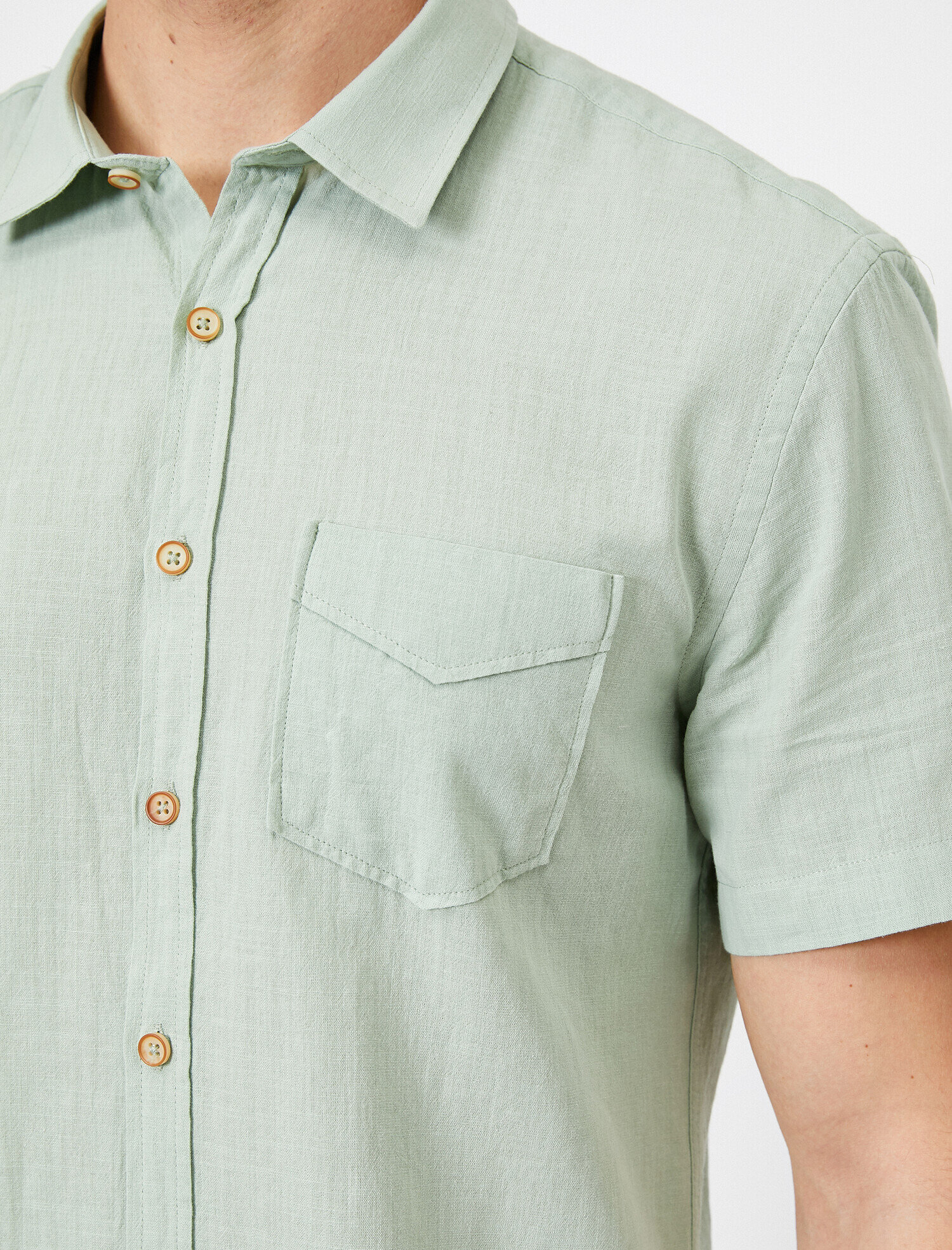   Cep Detaylı Gömlek