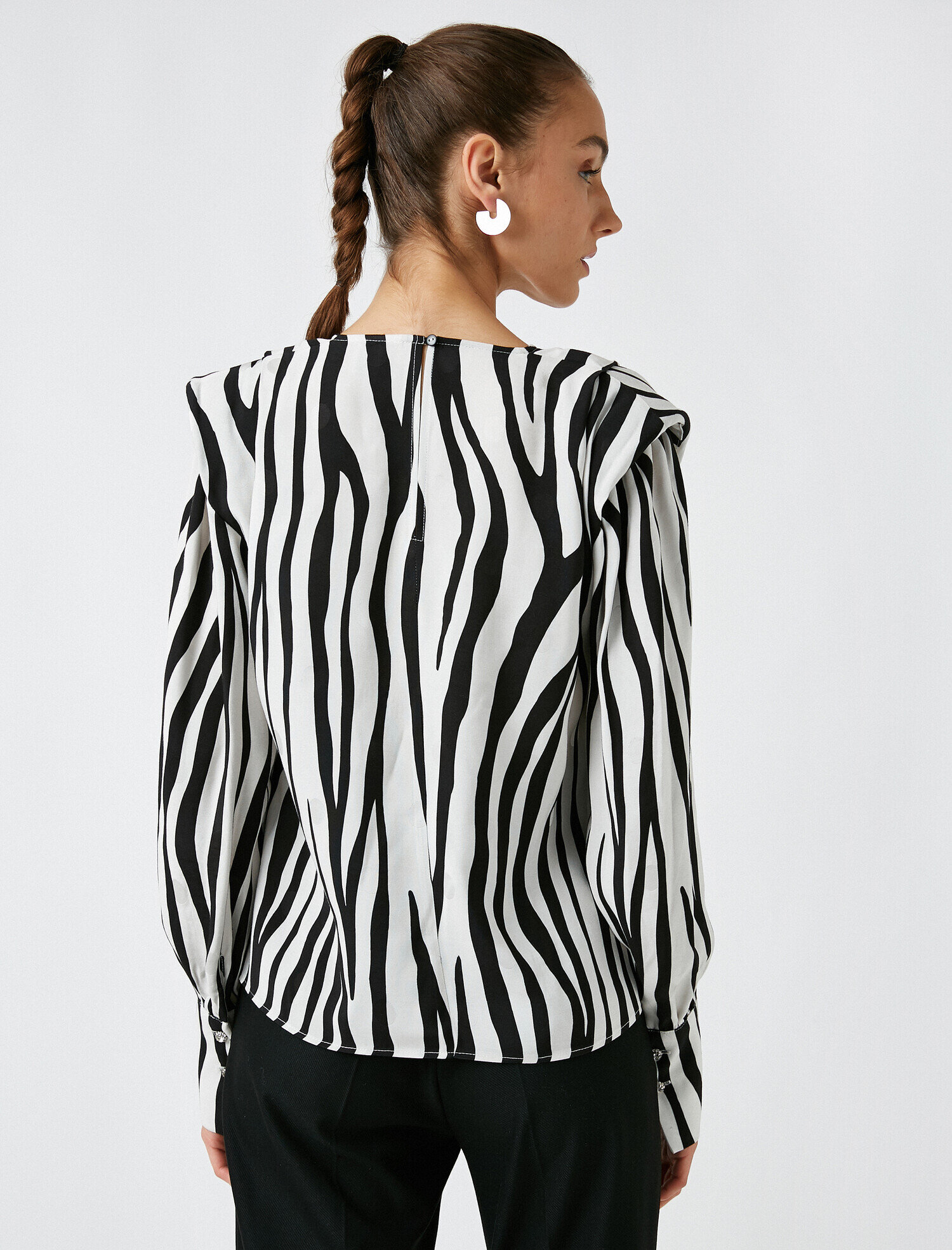   Viskon Bisiklet Yaka Vatkalı Bluz