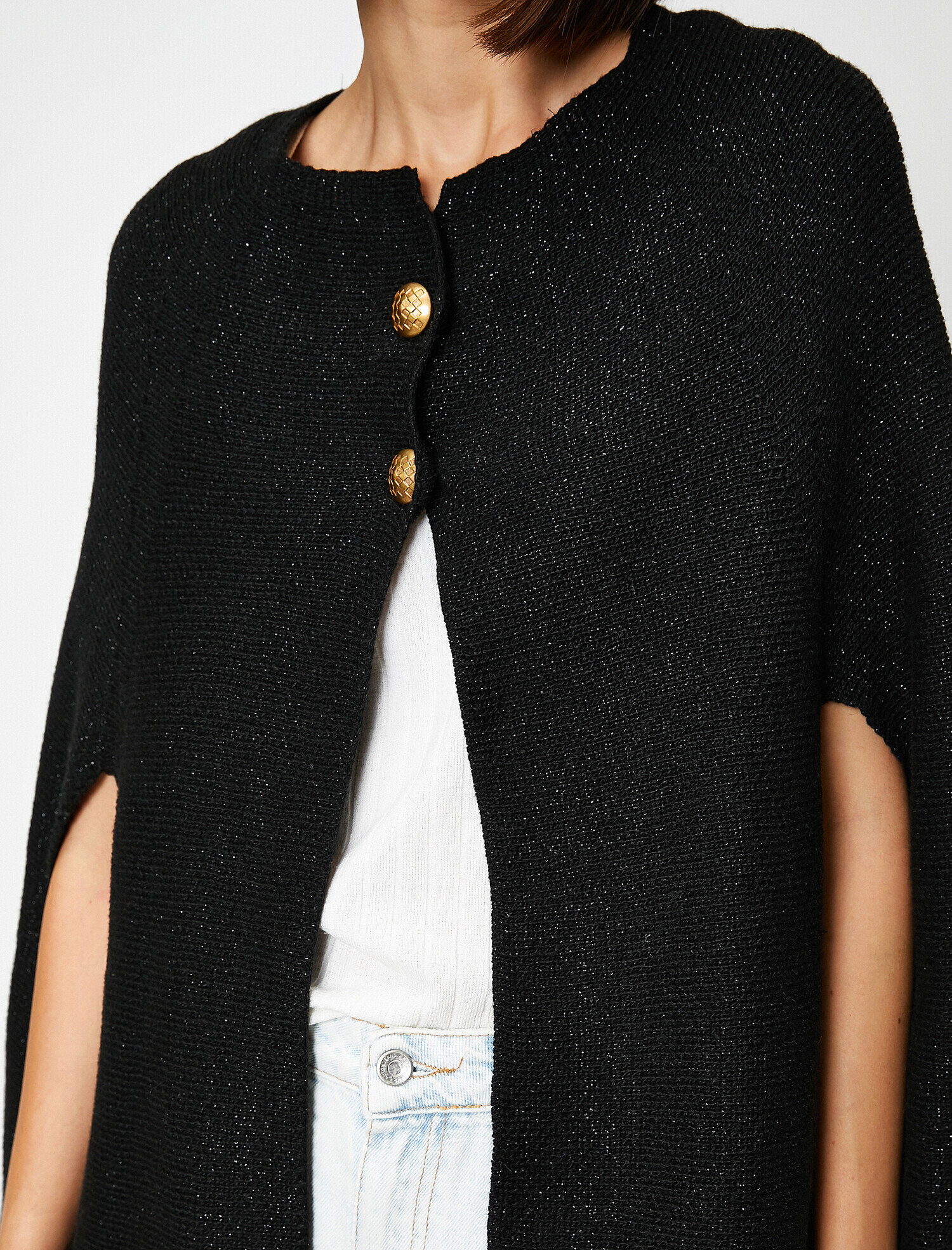   Sal Yaka Düğmeli Parlak Triko Panço