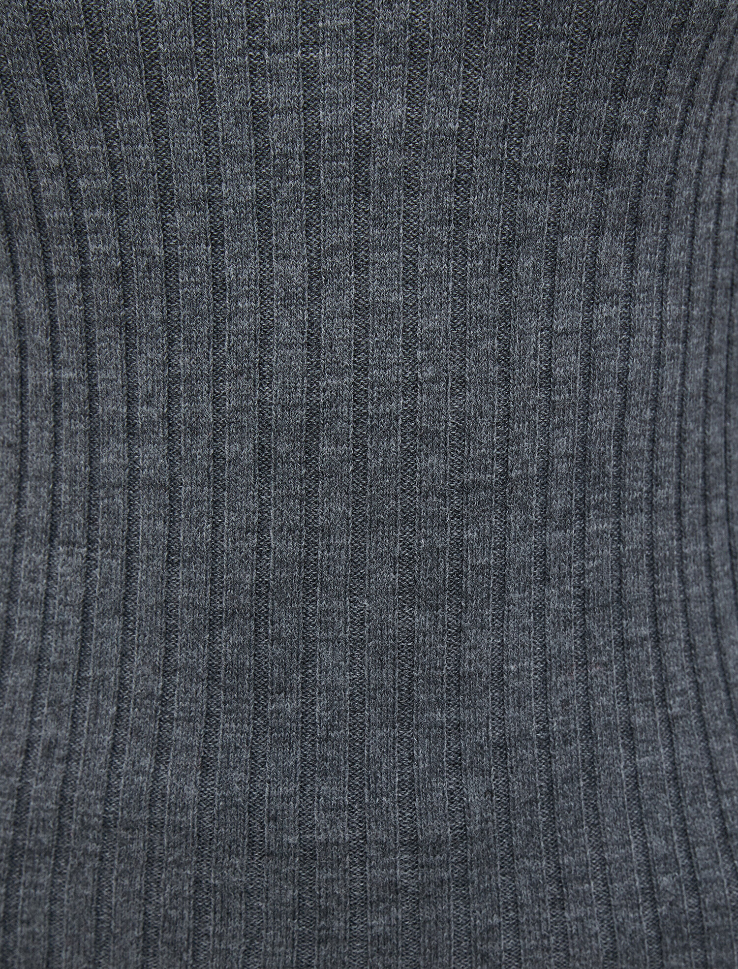   Dik Yaka Uzun Kollu Slim Triko Kazak