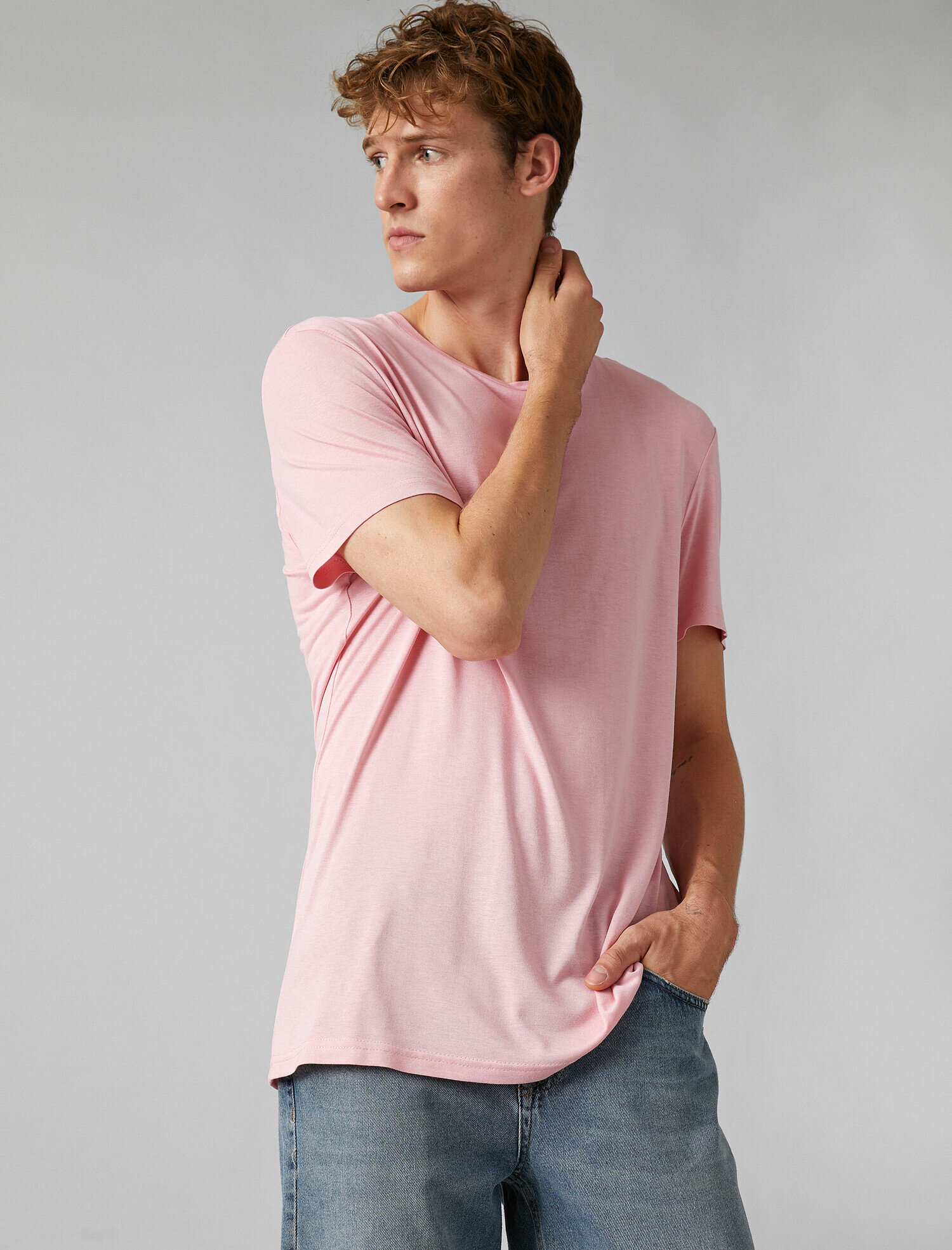   Kısa Kollu Bisiklet Yaka Basic Tişört