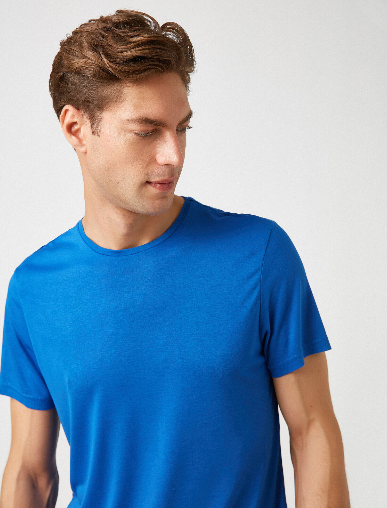   Kısa Kollu Bisiklet Yaka Basic Tişört