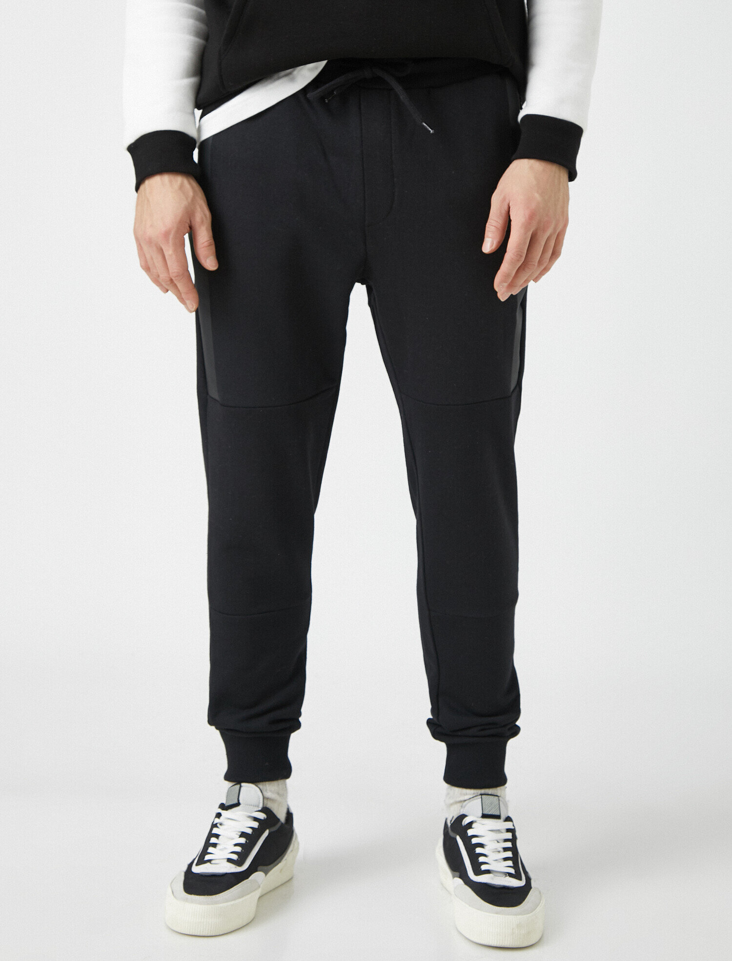   Cepli Jogger Eşofman Altı