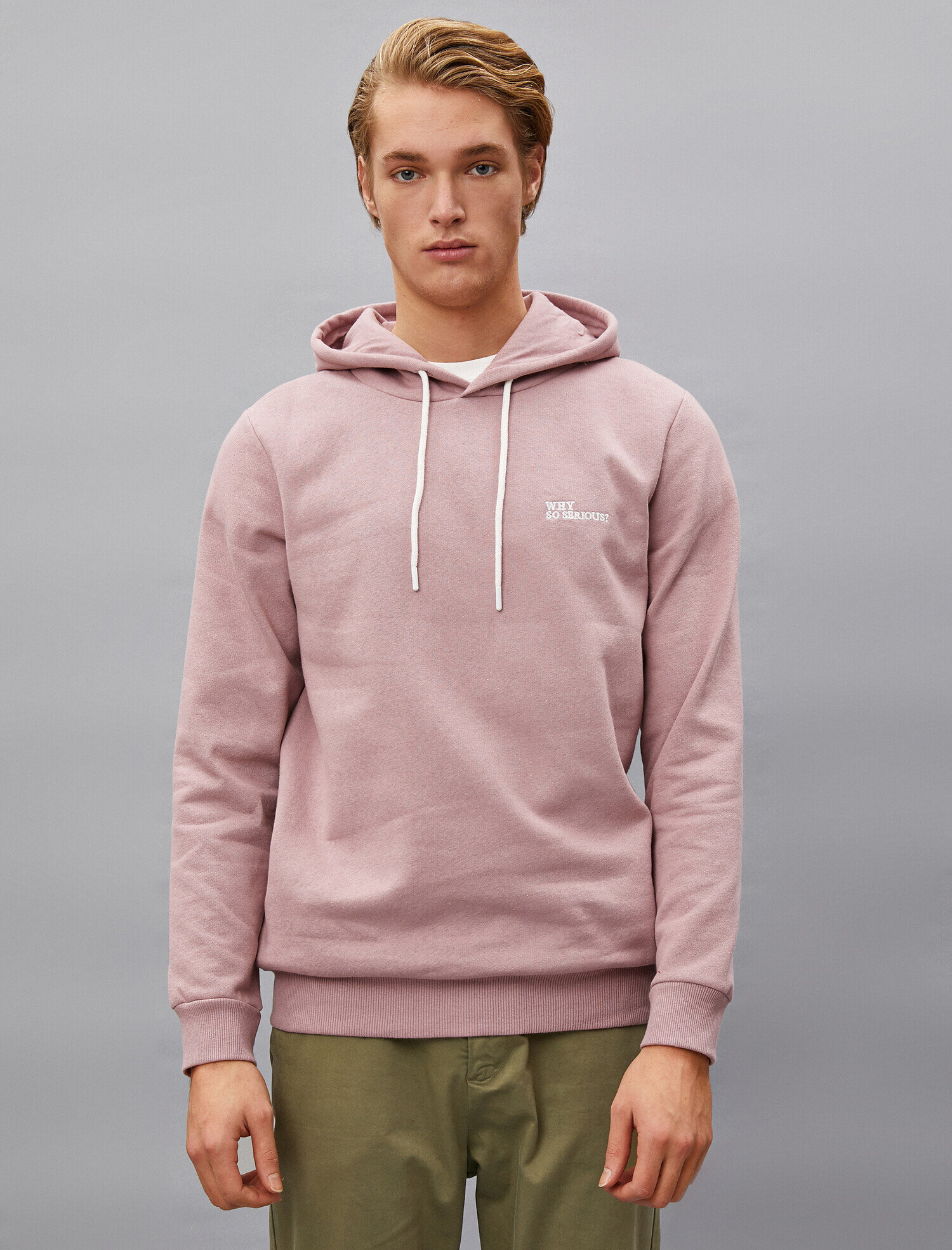   Uzun Kollu Kapüşonlu Slogan Baskılı Sweatshirt