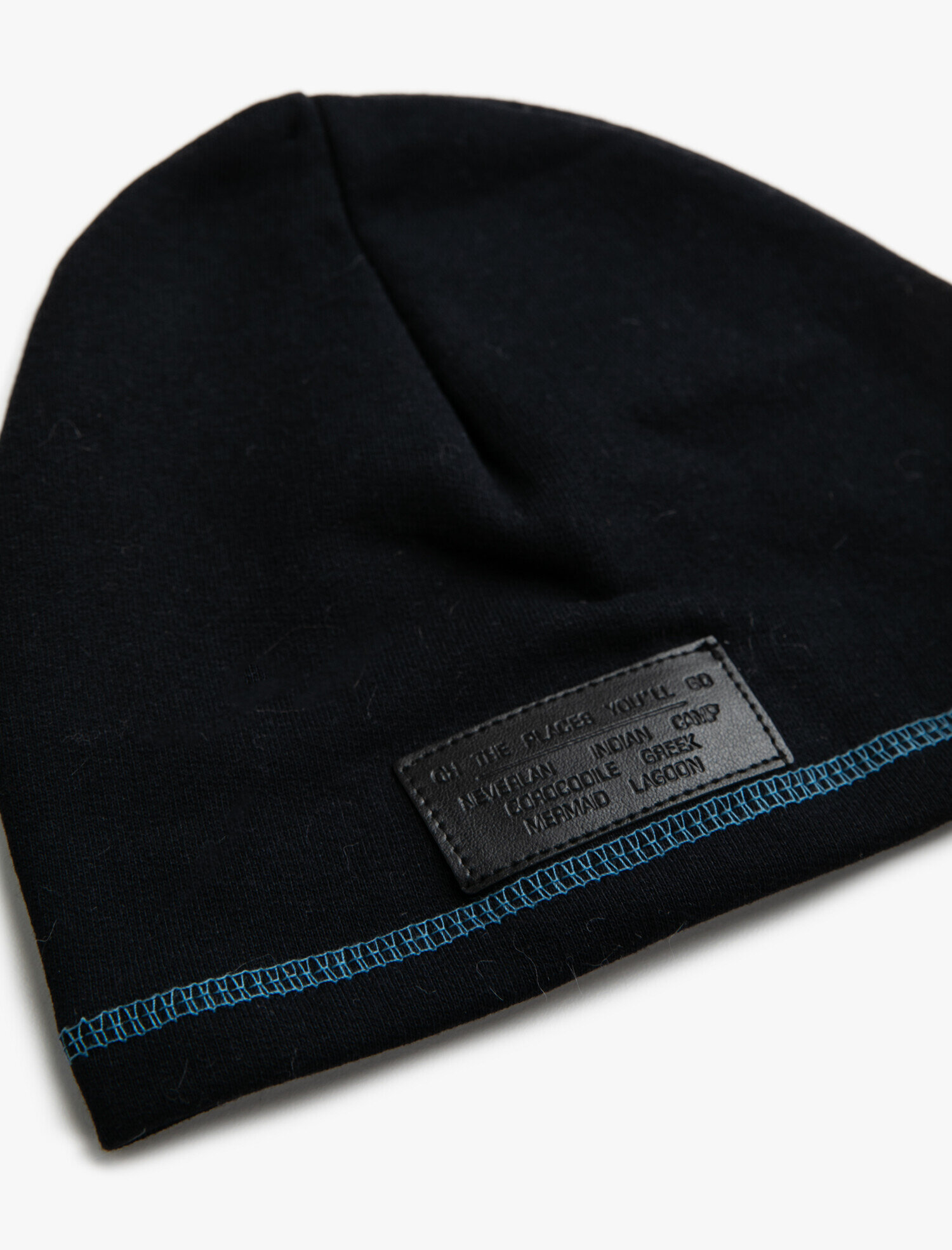  Erkek Çocuk Bere Etiket Detaylı