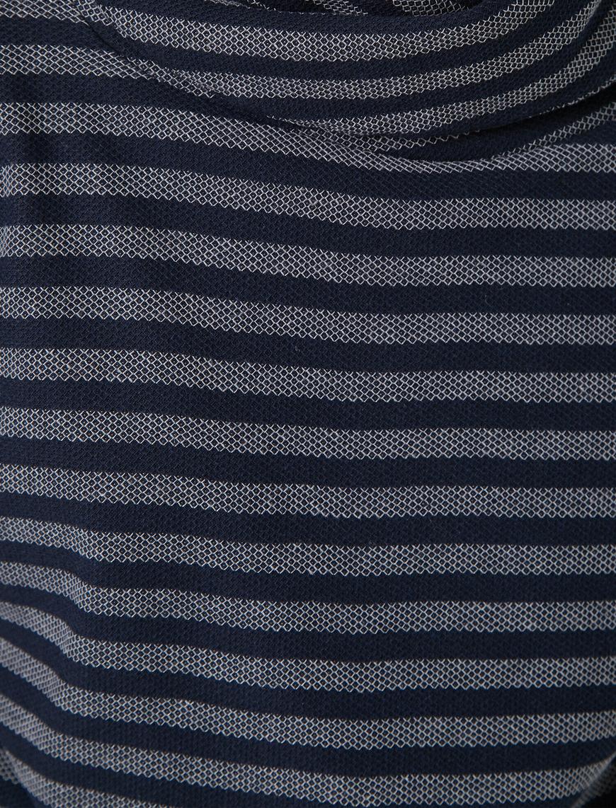   Oversize Kazak Yığma Yaka
