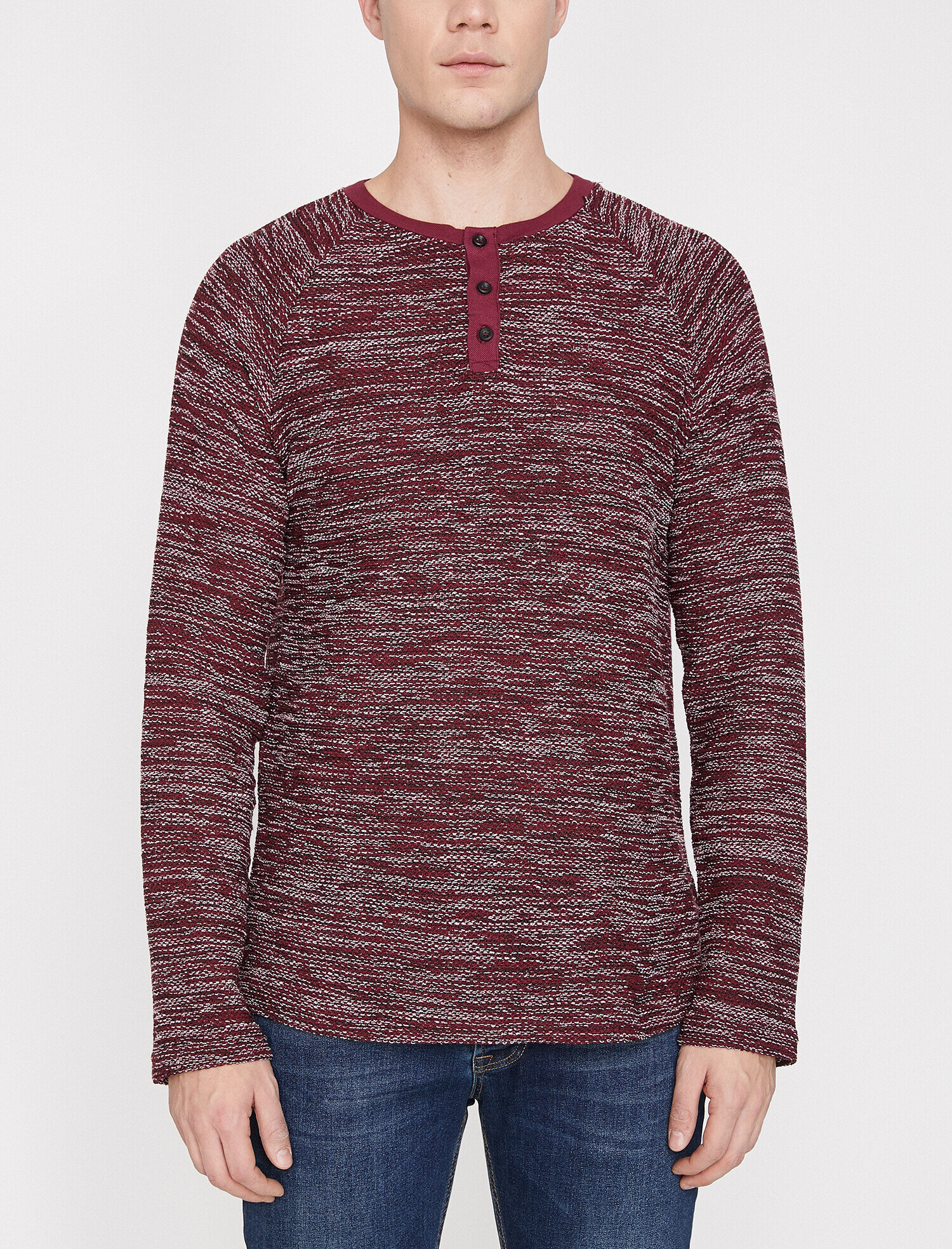   Düğme Detaylı Kazak