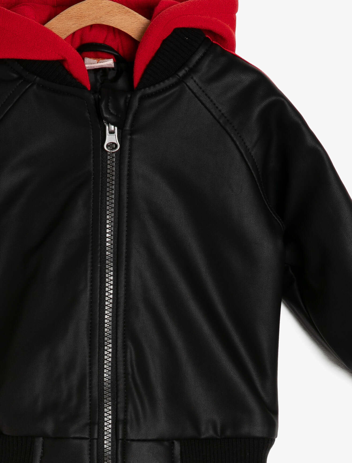  Erkek Bebek Deri Görünümlü Mont