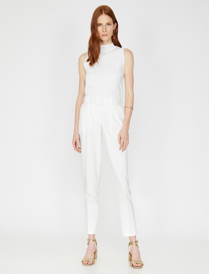  Kemer Detaylı Pantolon