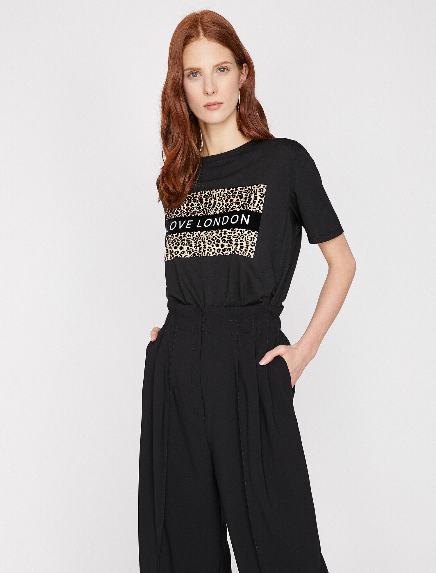   Leopar Desenli Baskılı Bisiklet Yaka Standart Kalıp Tişört