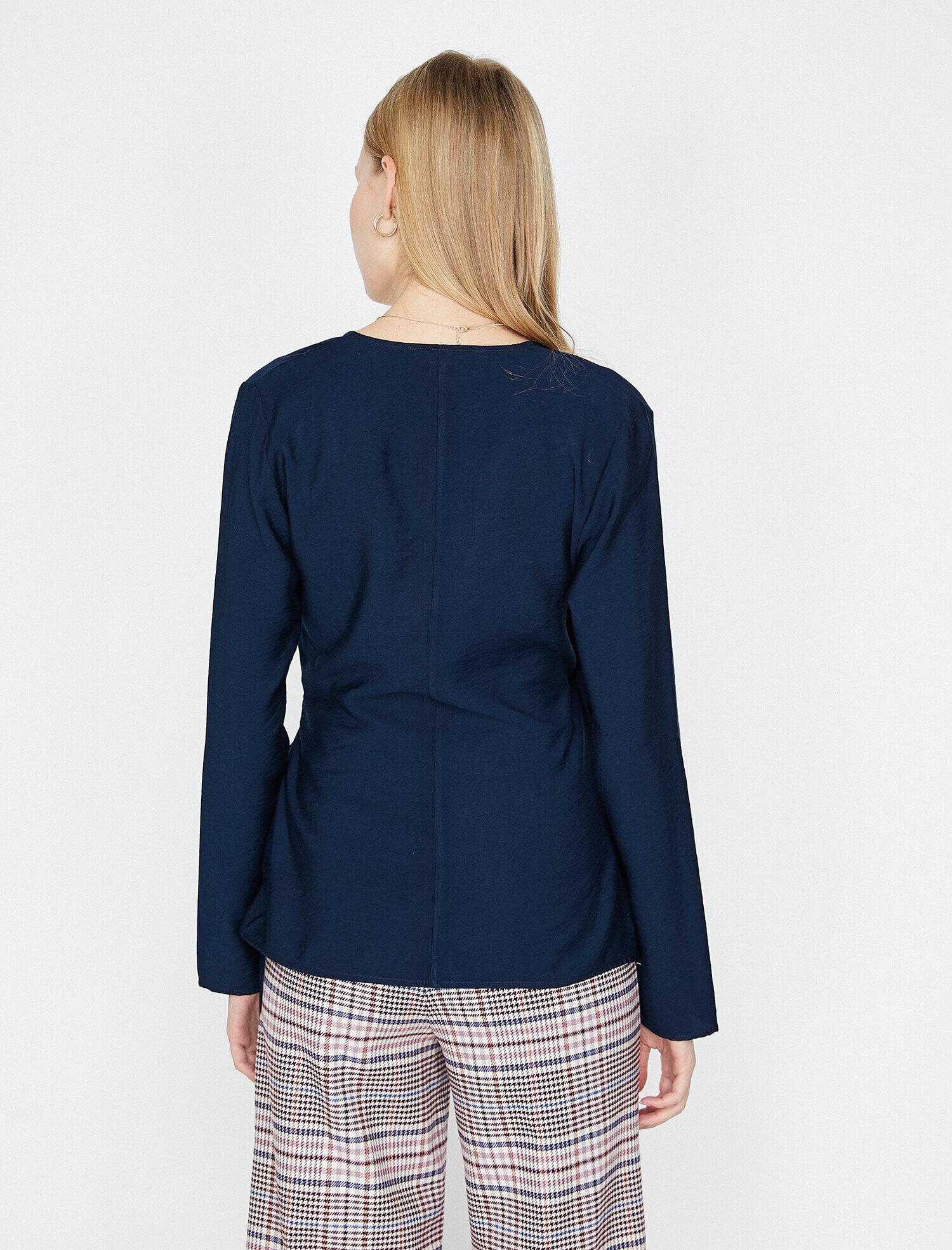   Beli Bağlamalı Bluz