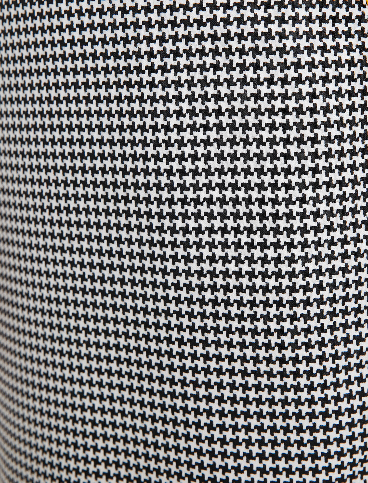   Şerit Detaylı Etek