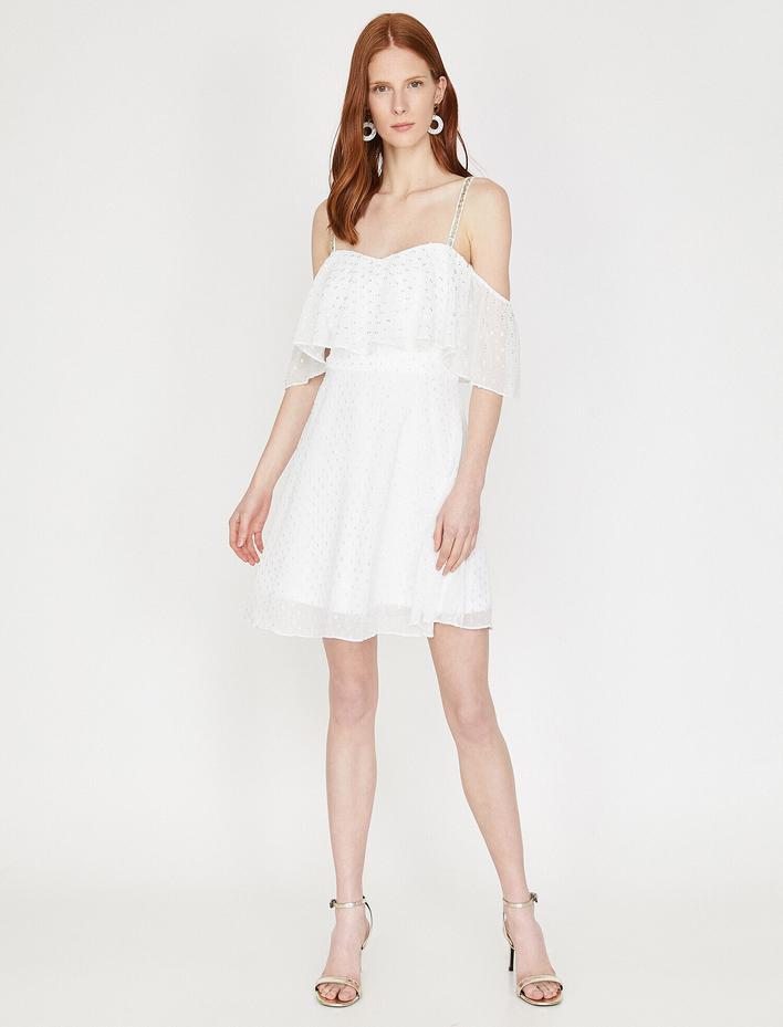  Tül Detaylı Elbise