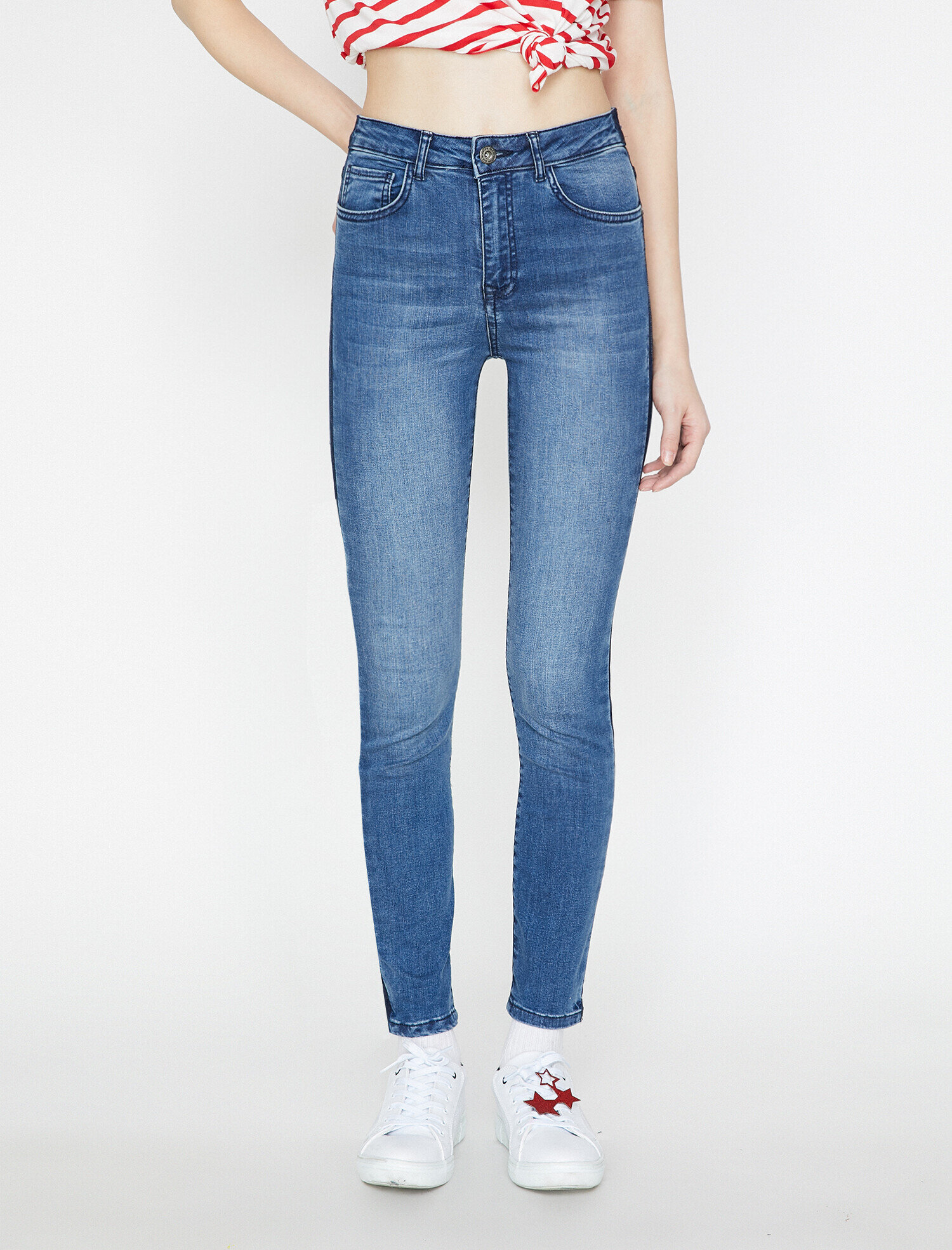   Şerit Detaylı Jean Pantolon