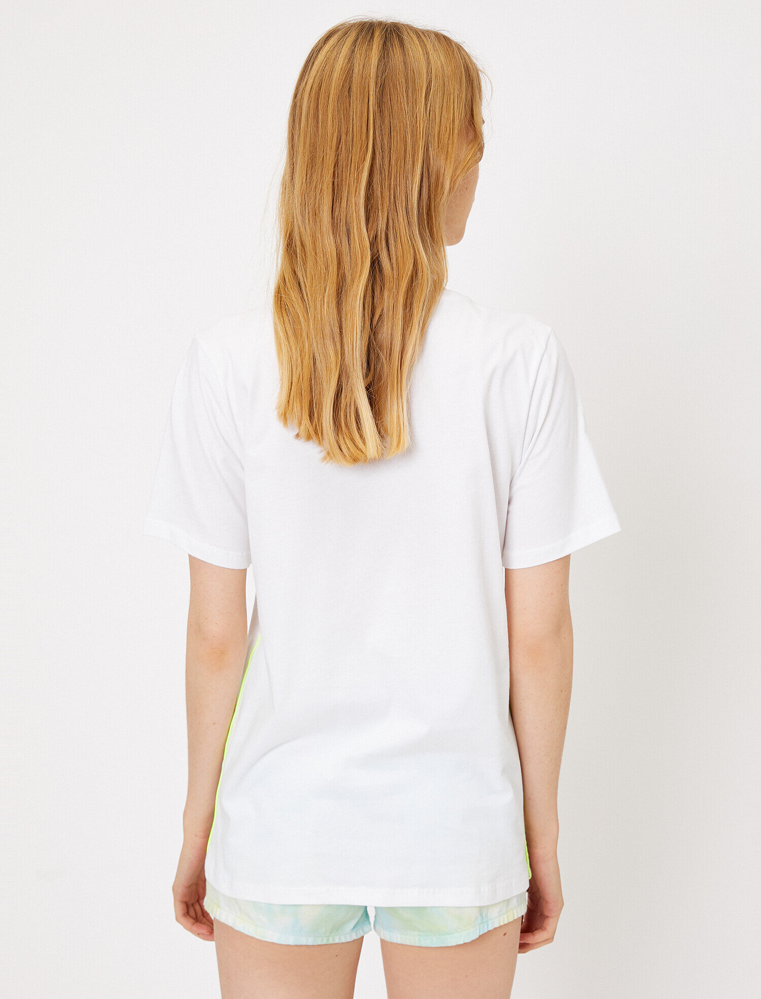   Yazılı Baskılı Tişört