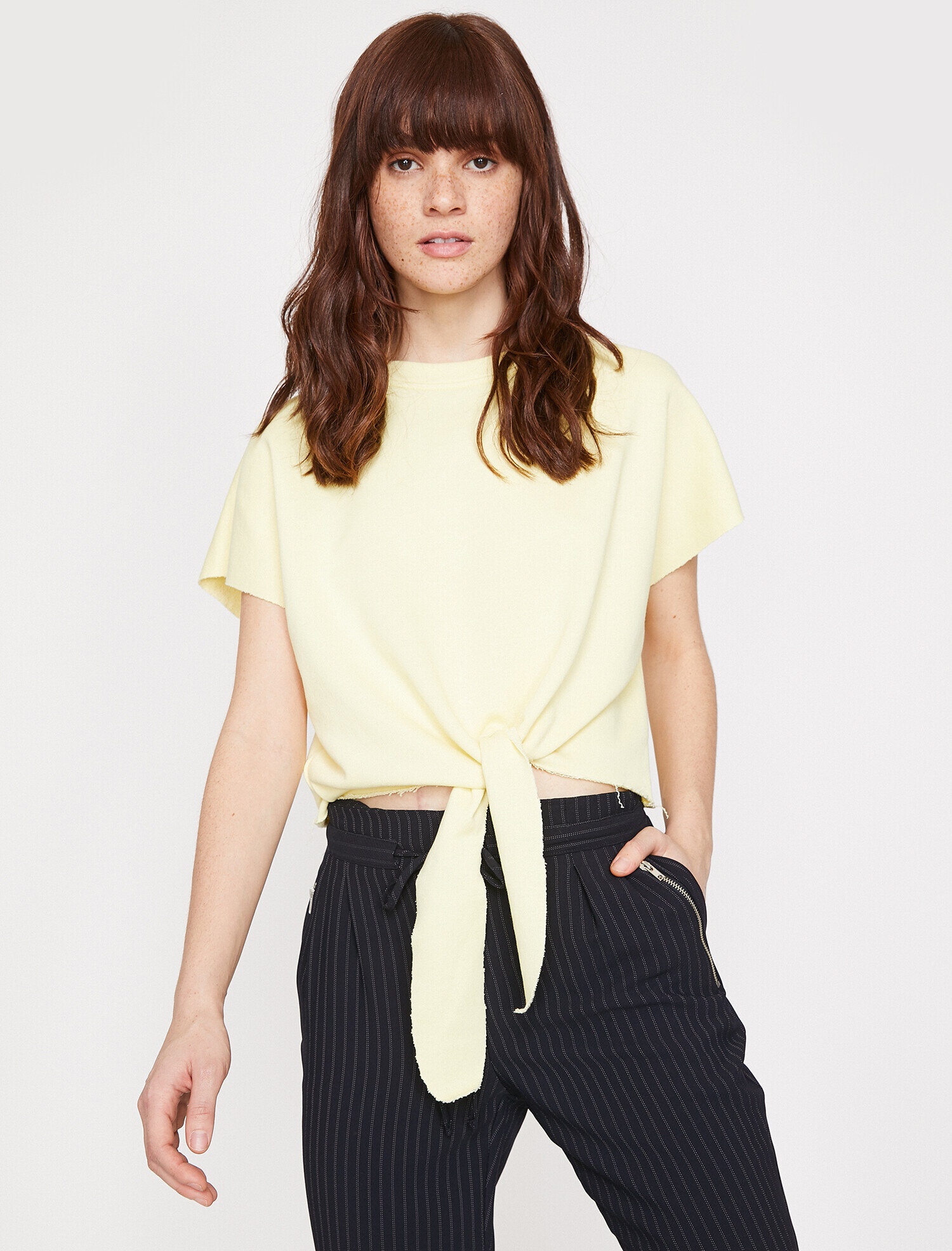   Bağlama Detaylı Tişört