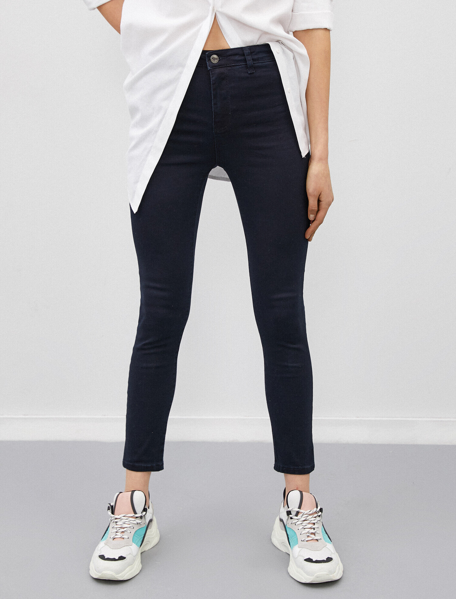   Carmen Jean - Yüksek Bel Dar Kesim Dar Paça Pantolon