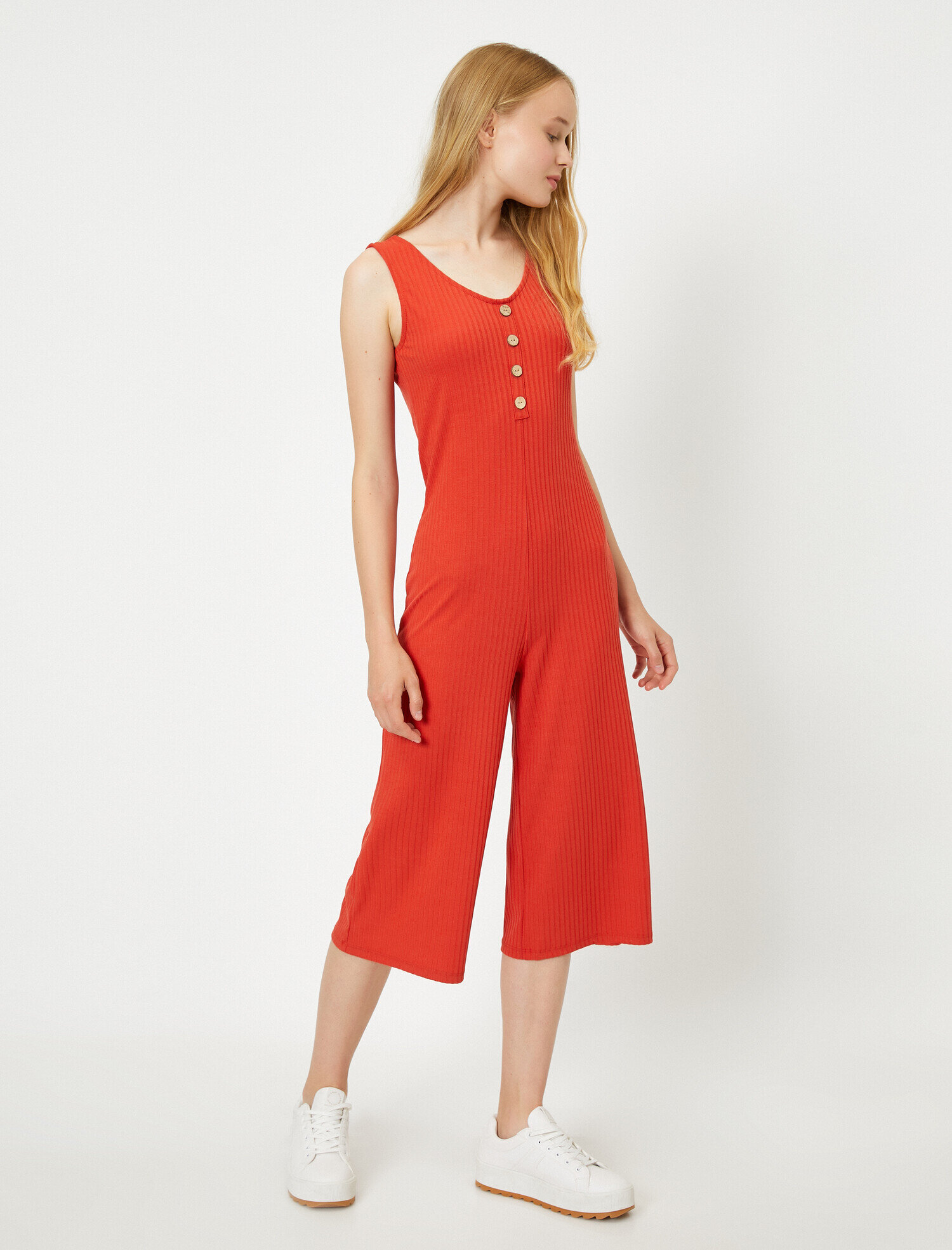 Düğme Detaylı Tulum