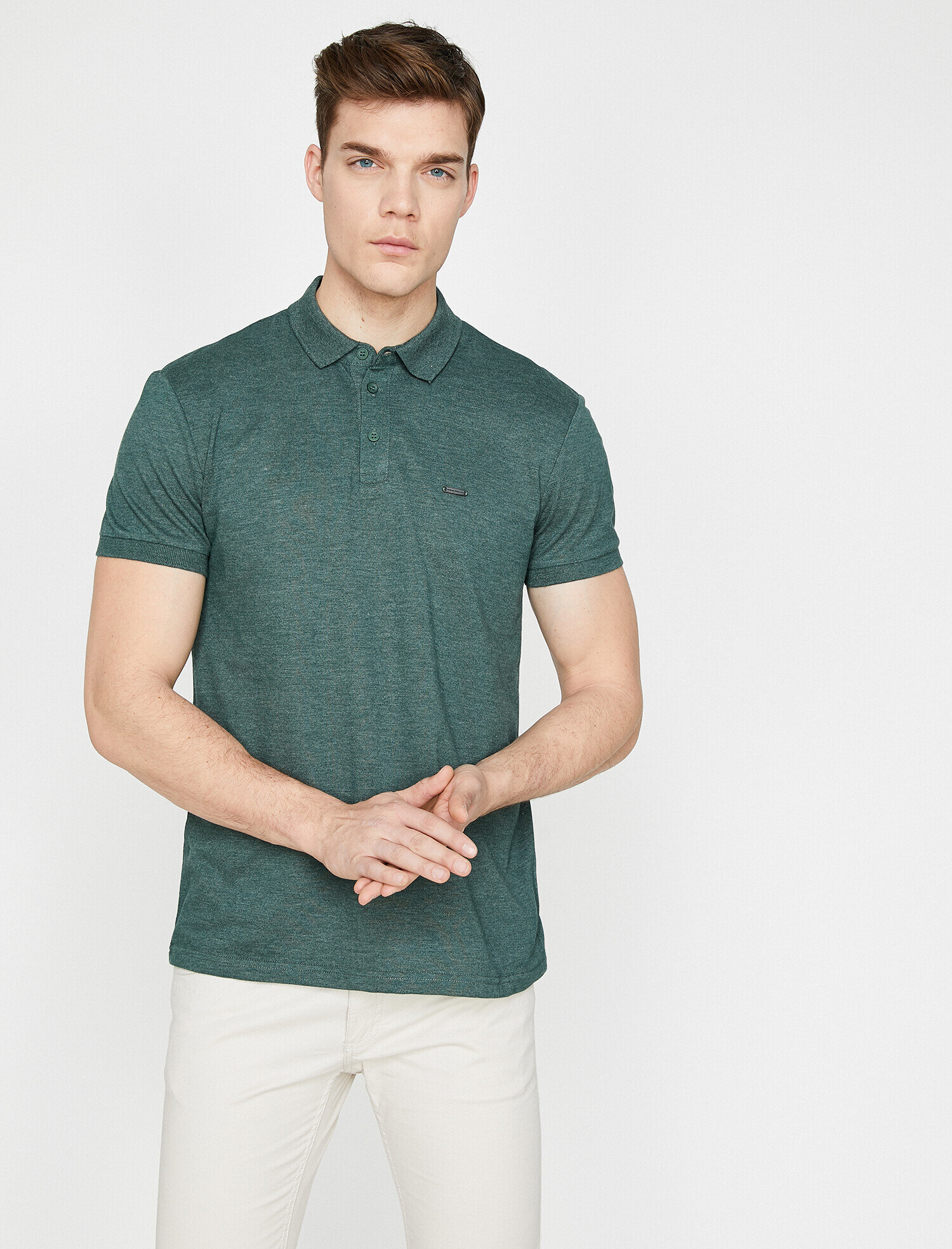 Polo Yaka Metal Logo Detaylı Slim Fit Tişört