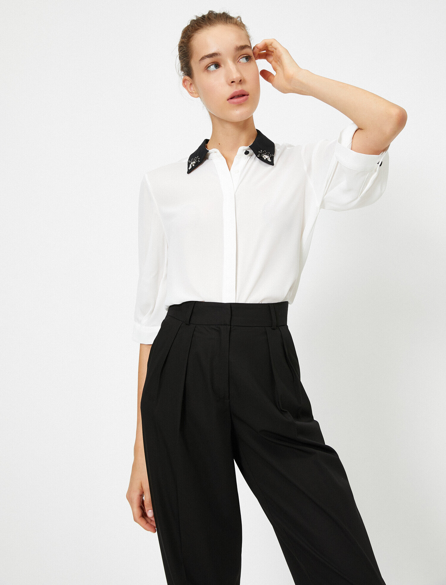   Kısa Kollu İşlemeli Peplum Gömlek