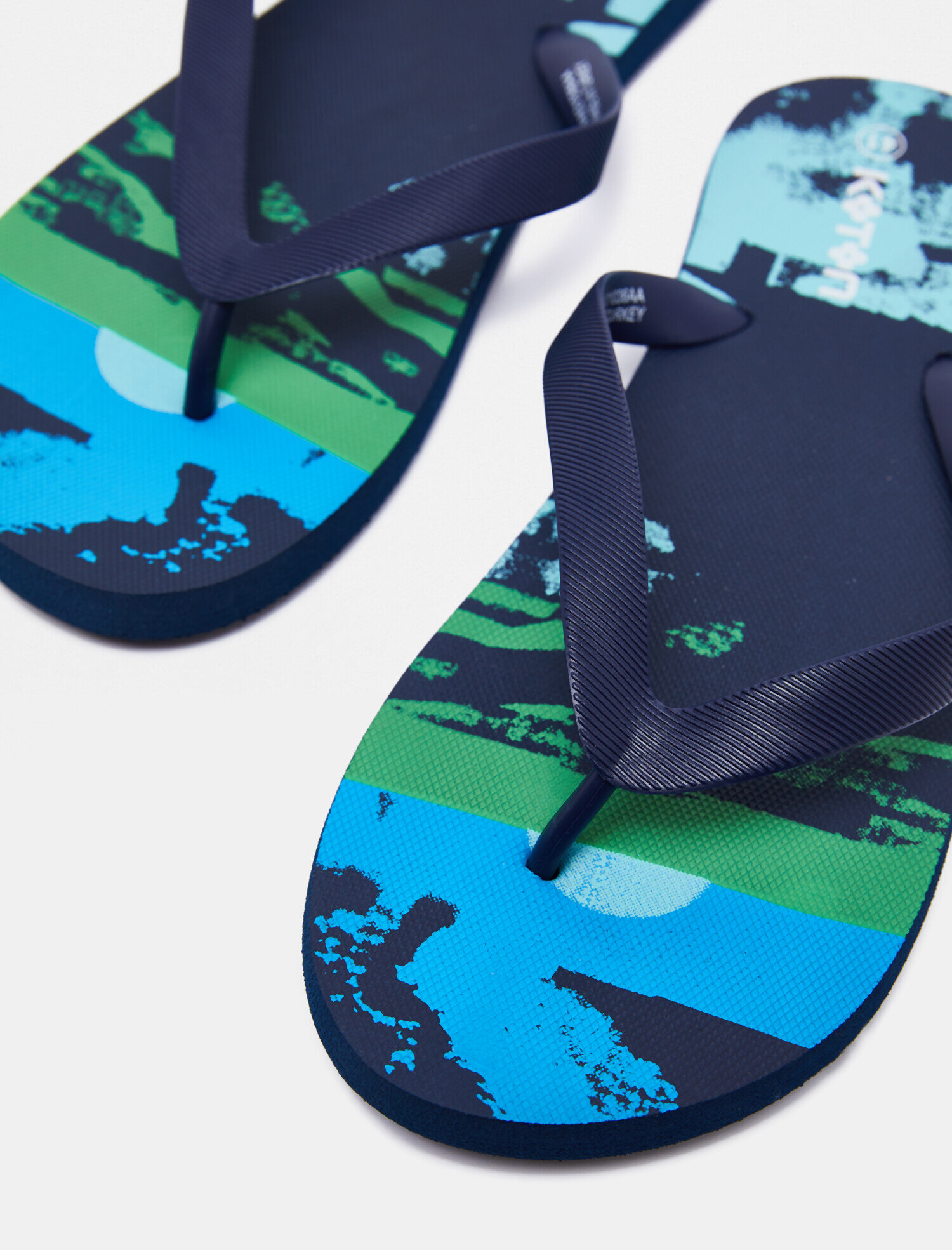  Erkek Parmak Arası Terlik