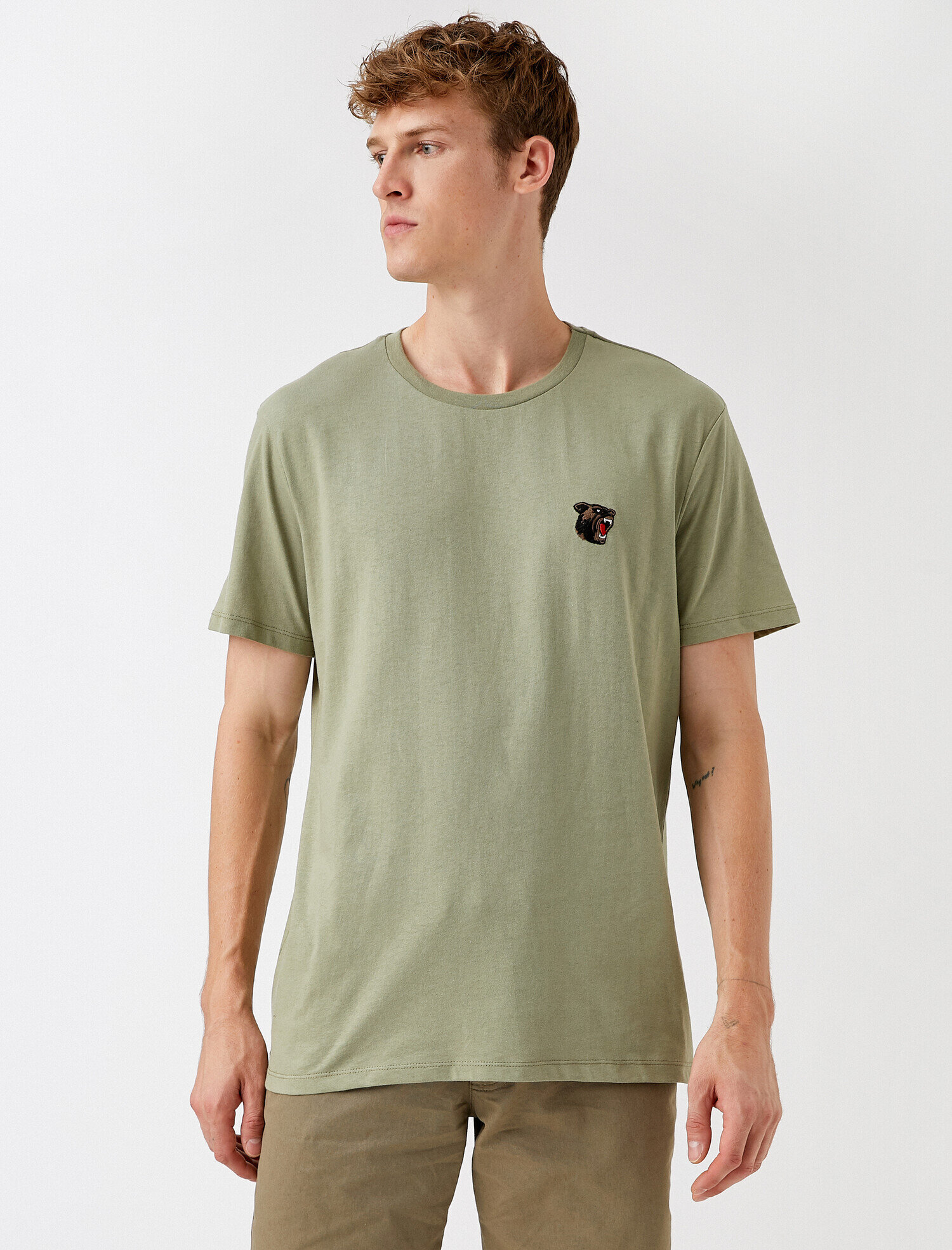   Minimal Nakışlı Tişört