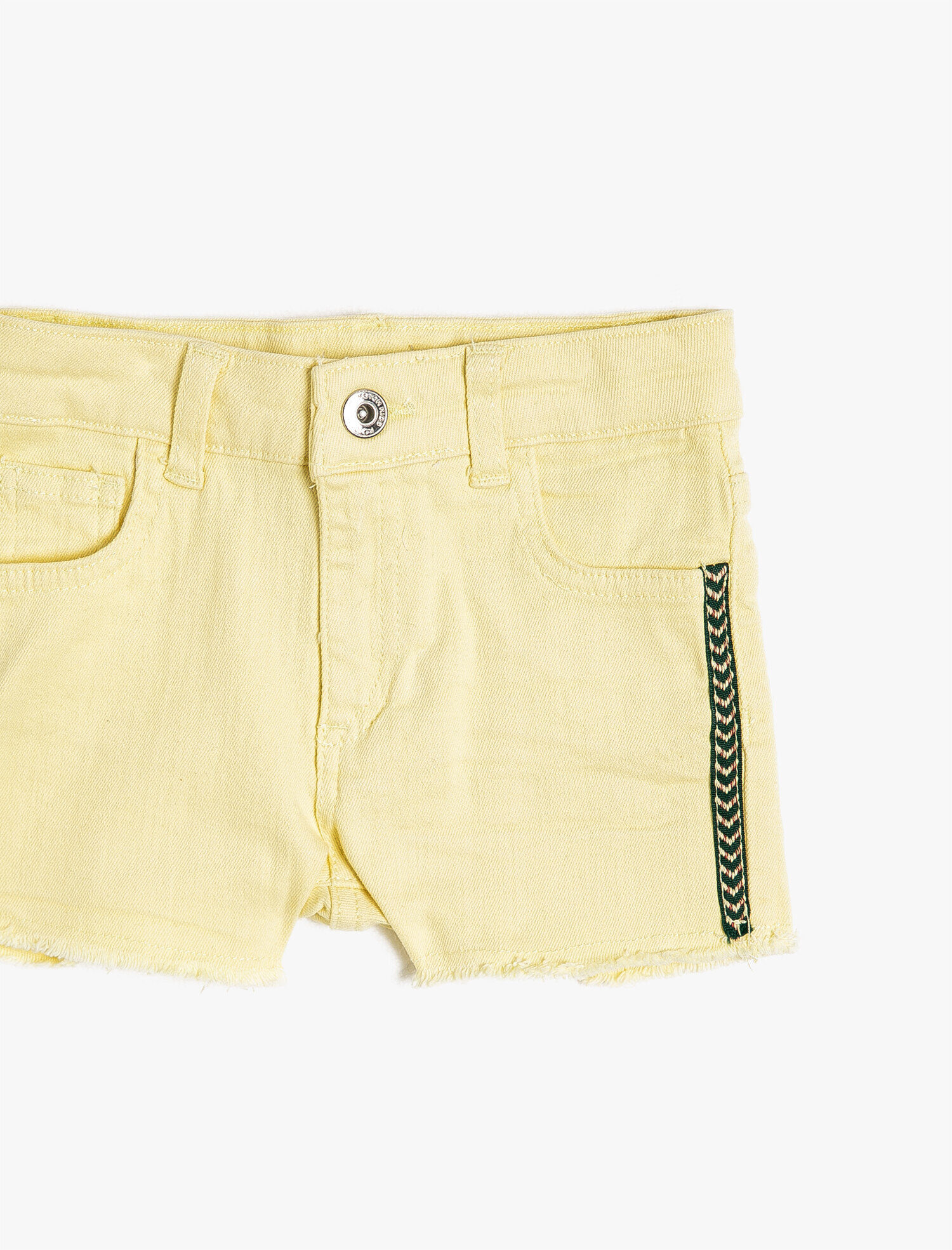  Kız Çocuk İşlemeli Jean Şort