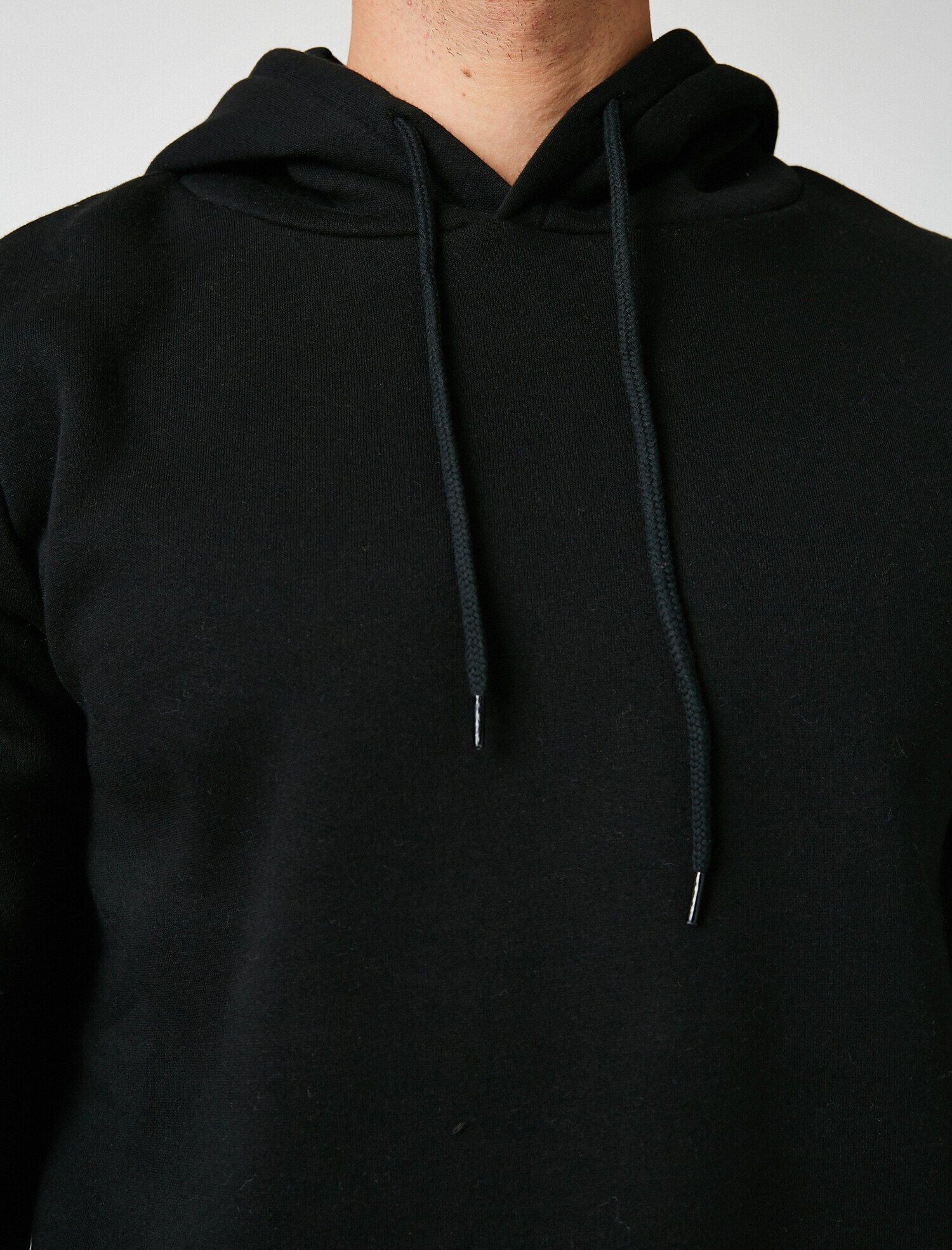   Kapüşonlu Uzun Kollu Sweatshirt