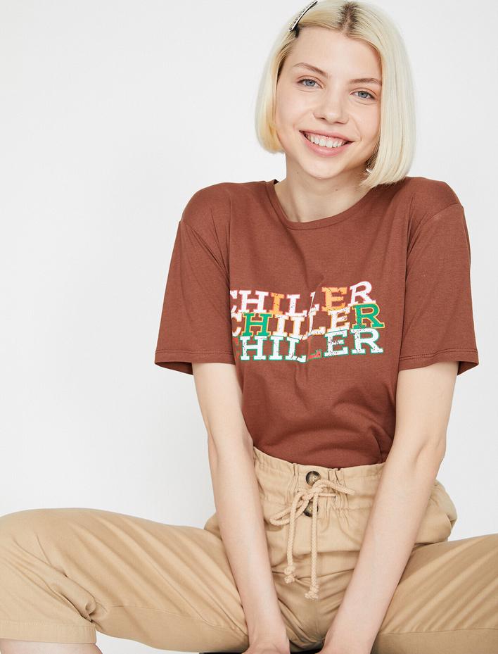  Yazılı Baskılı Tişört